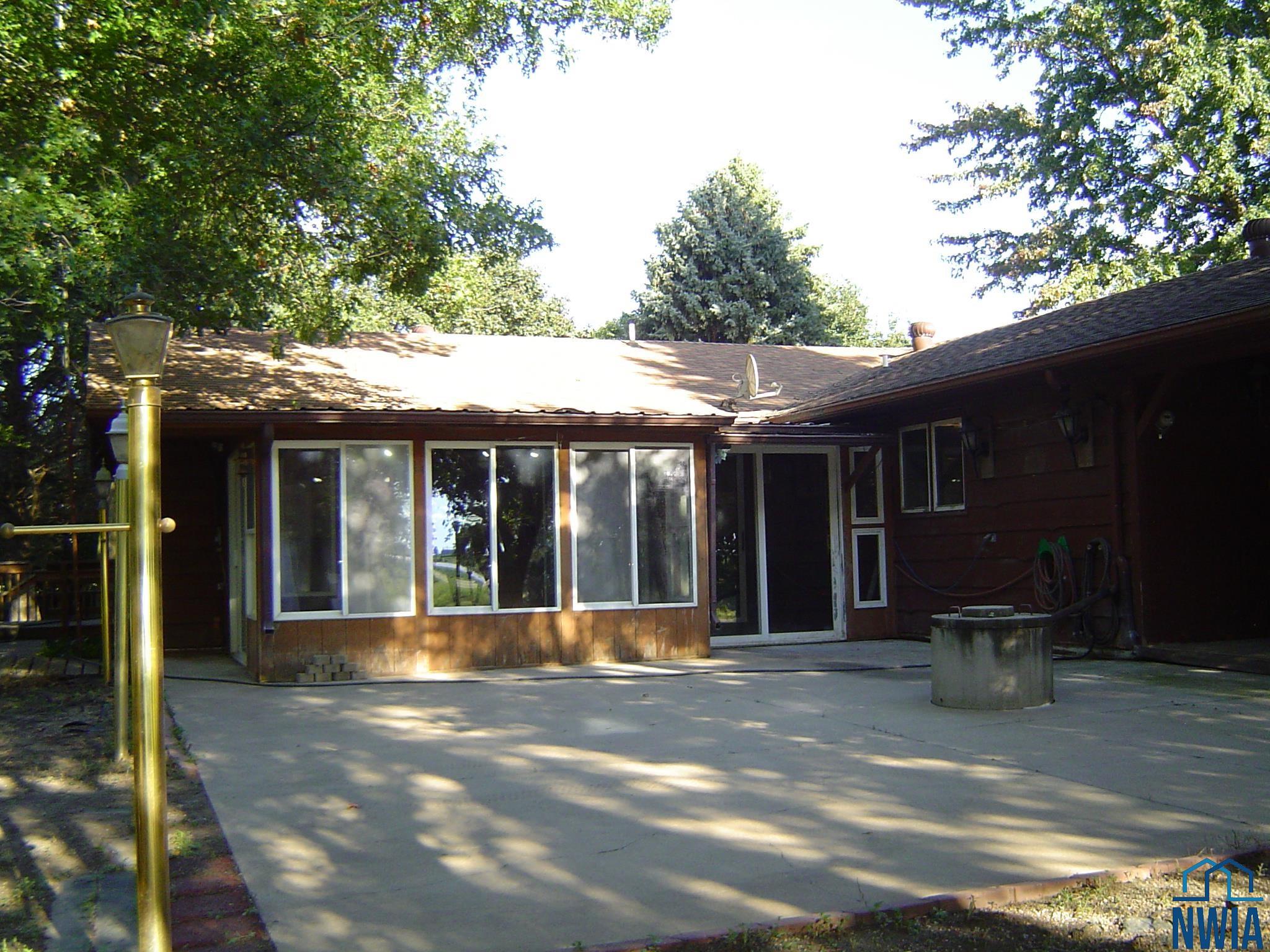 MLS #830028