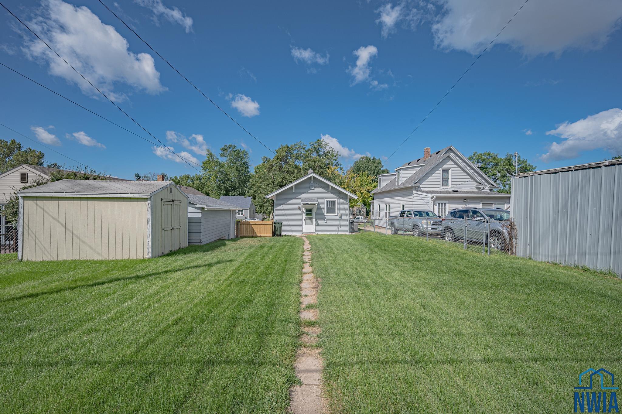 MLS #830036