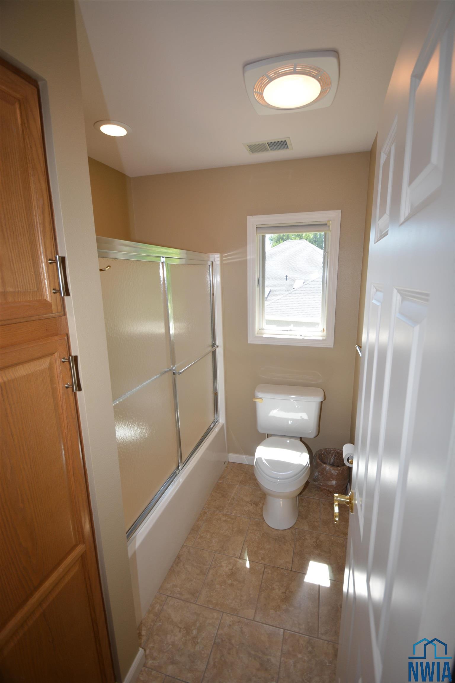 MLS #830037