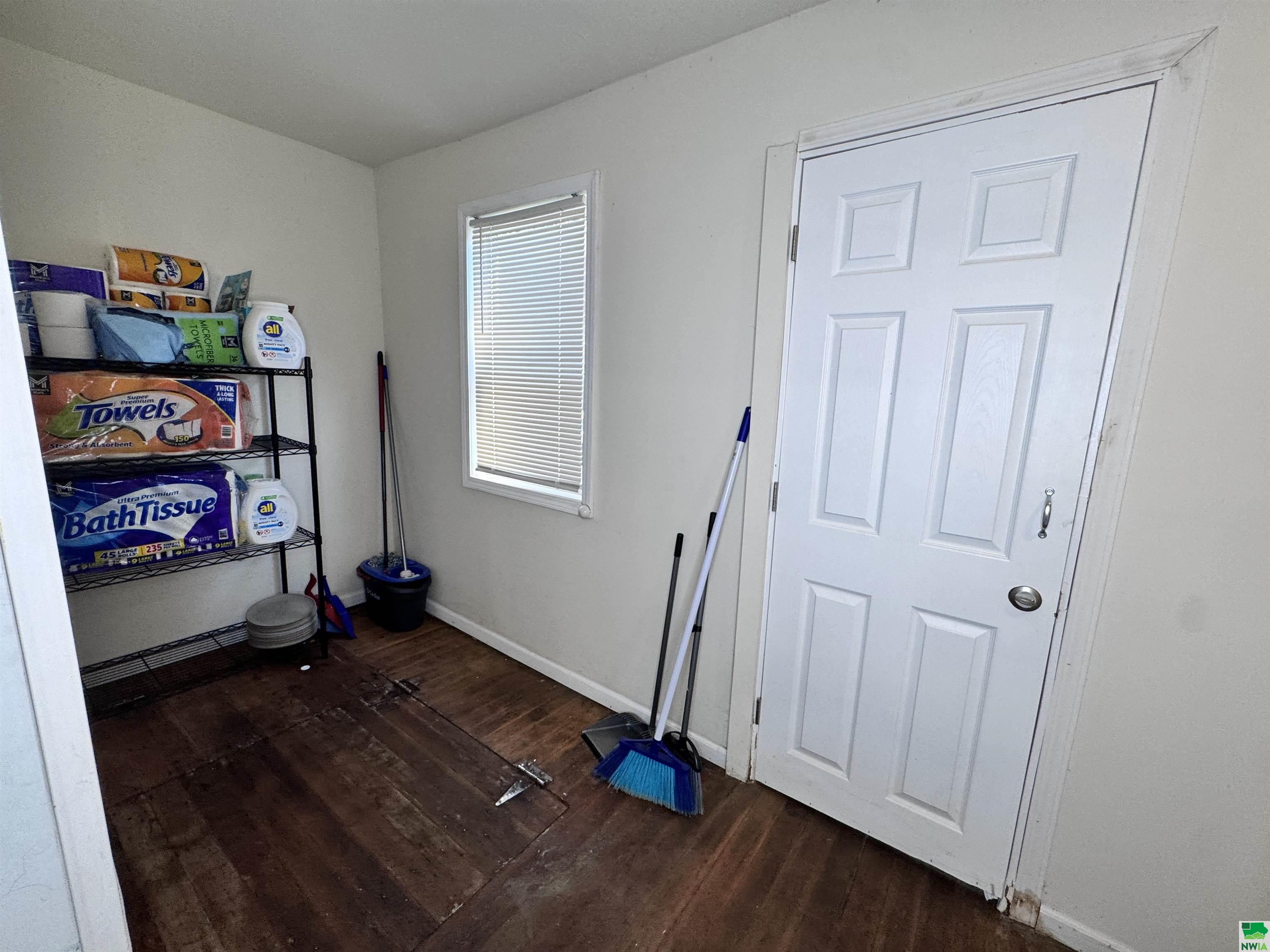 MLS #830042
