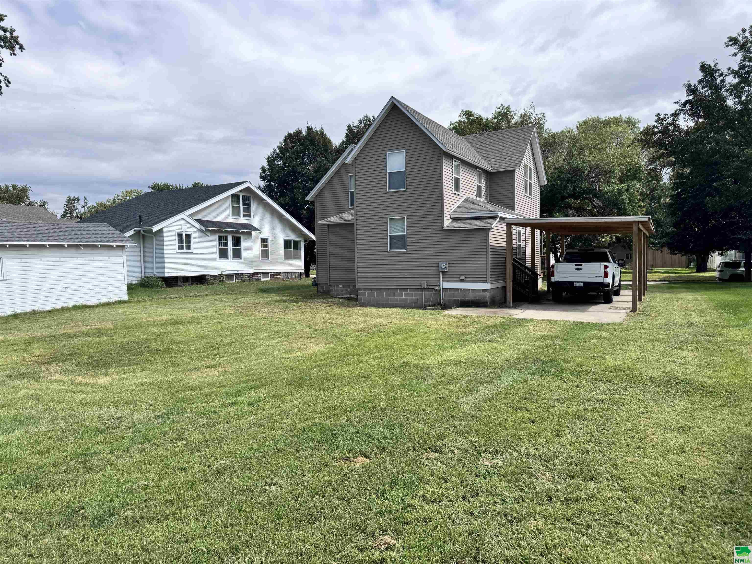 MLS #830042