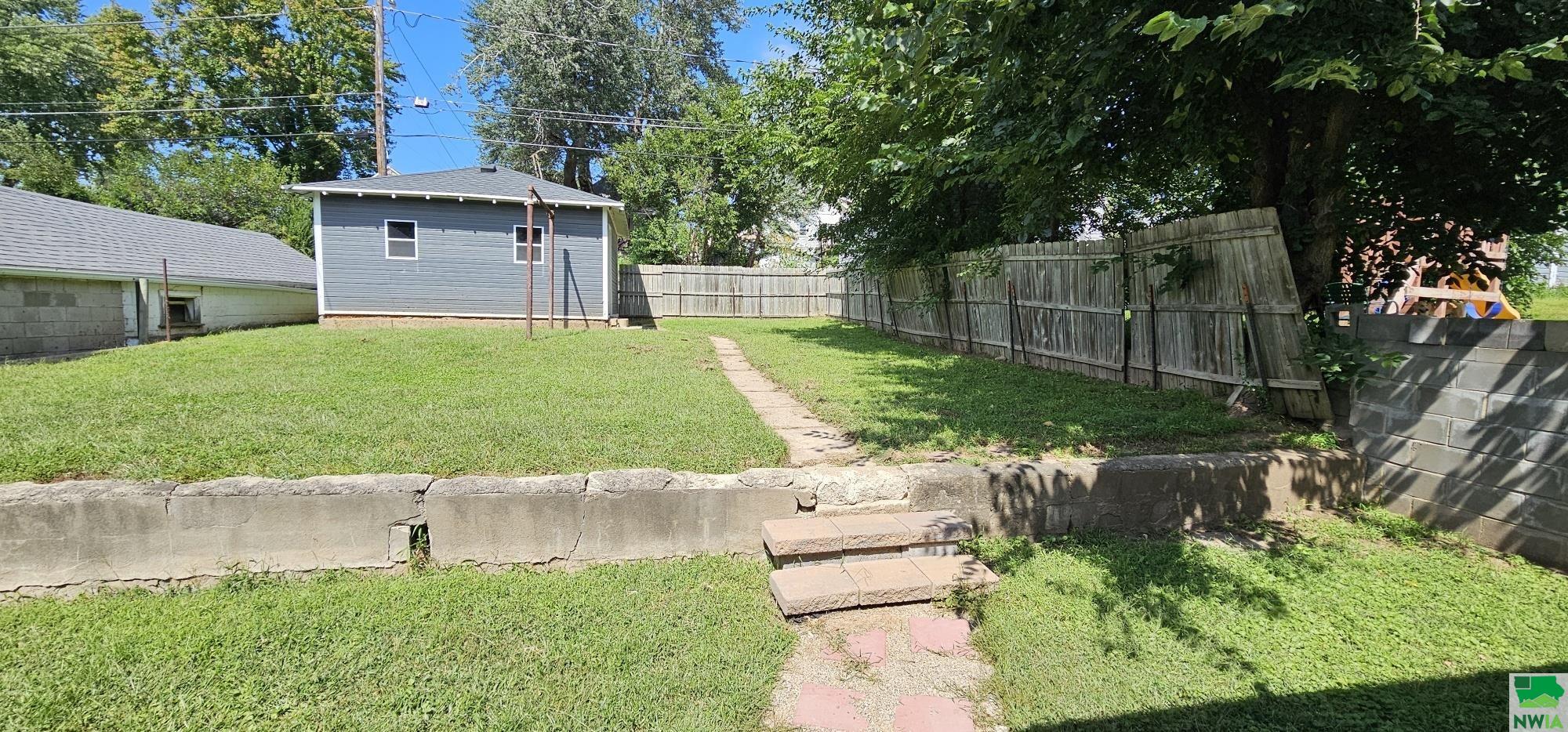 MLS #830043