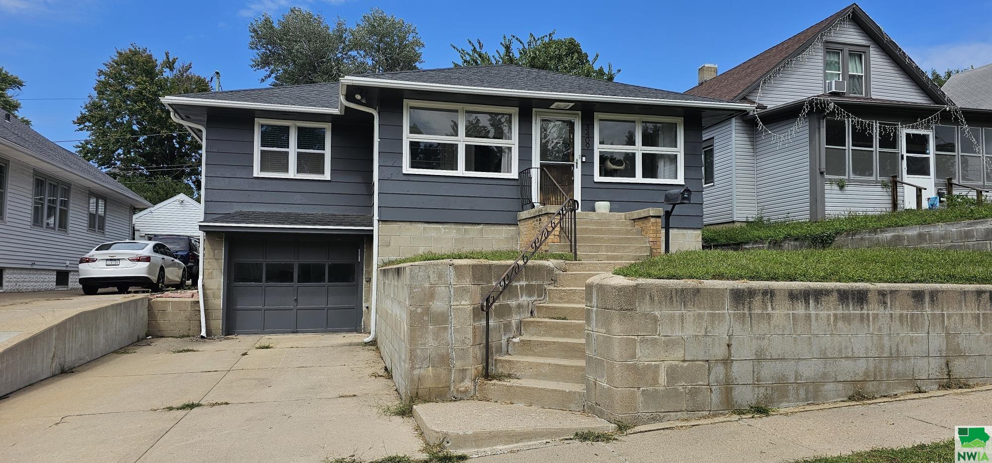 MLS #830043