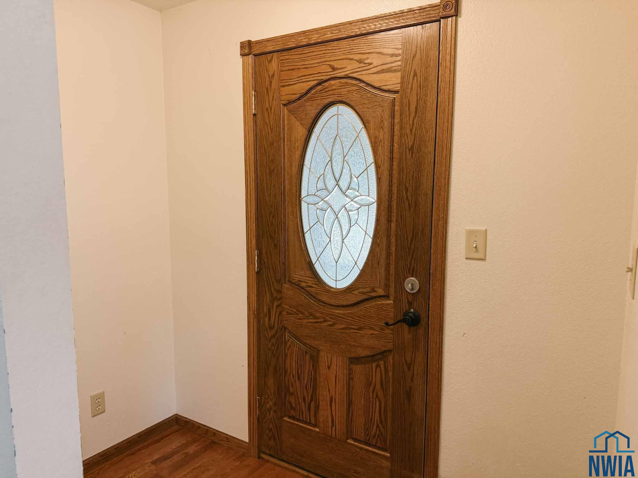 MLS #830045