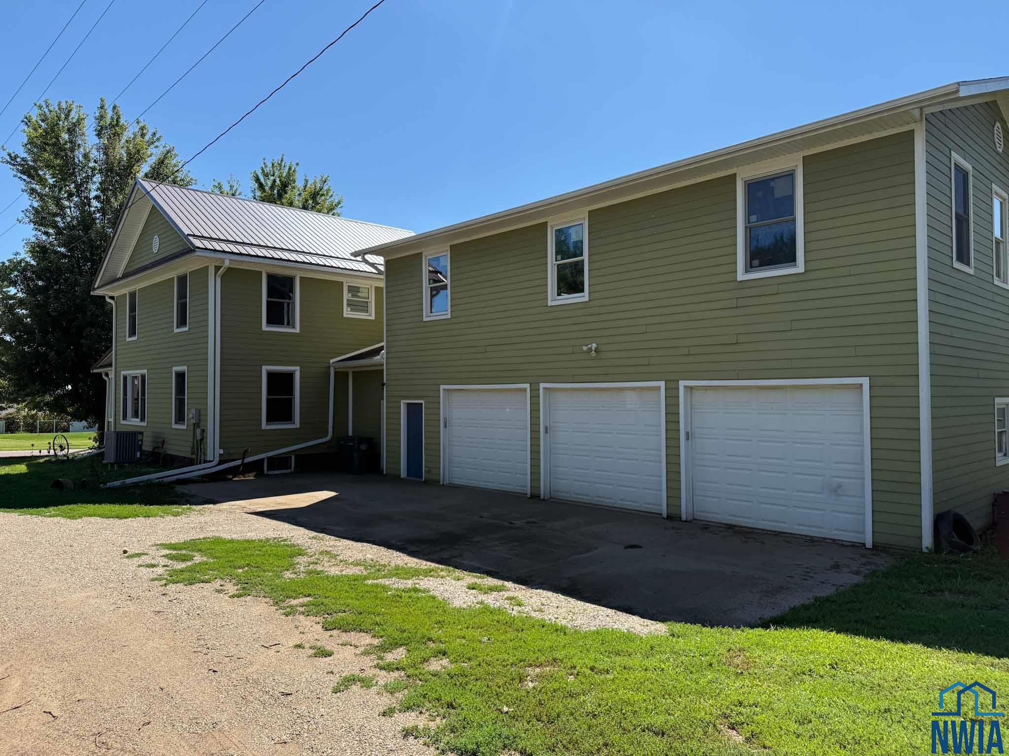 MLS #830045