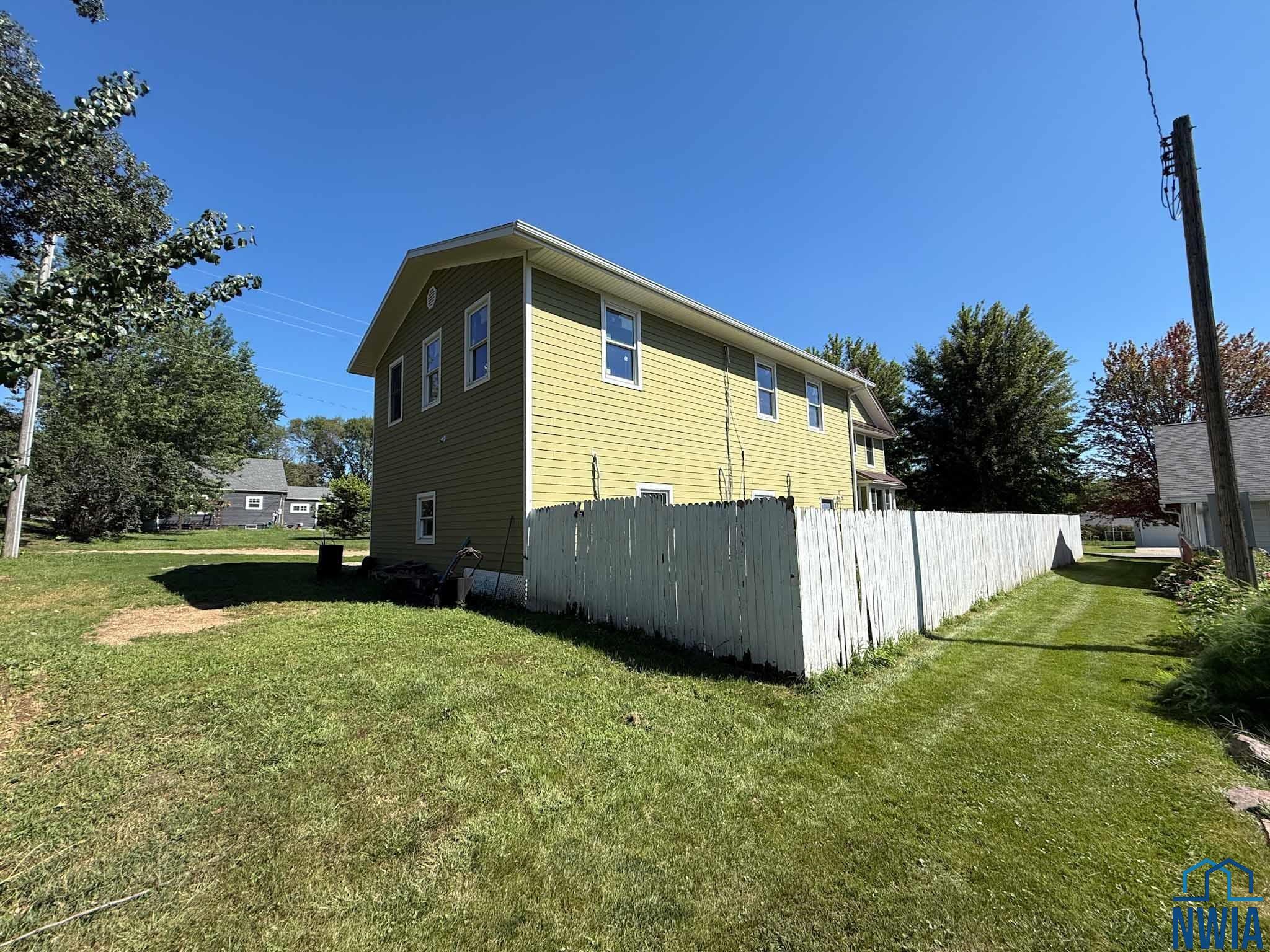 MLS #830045
