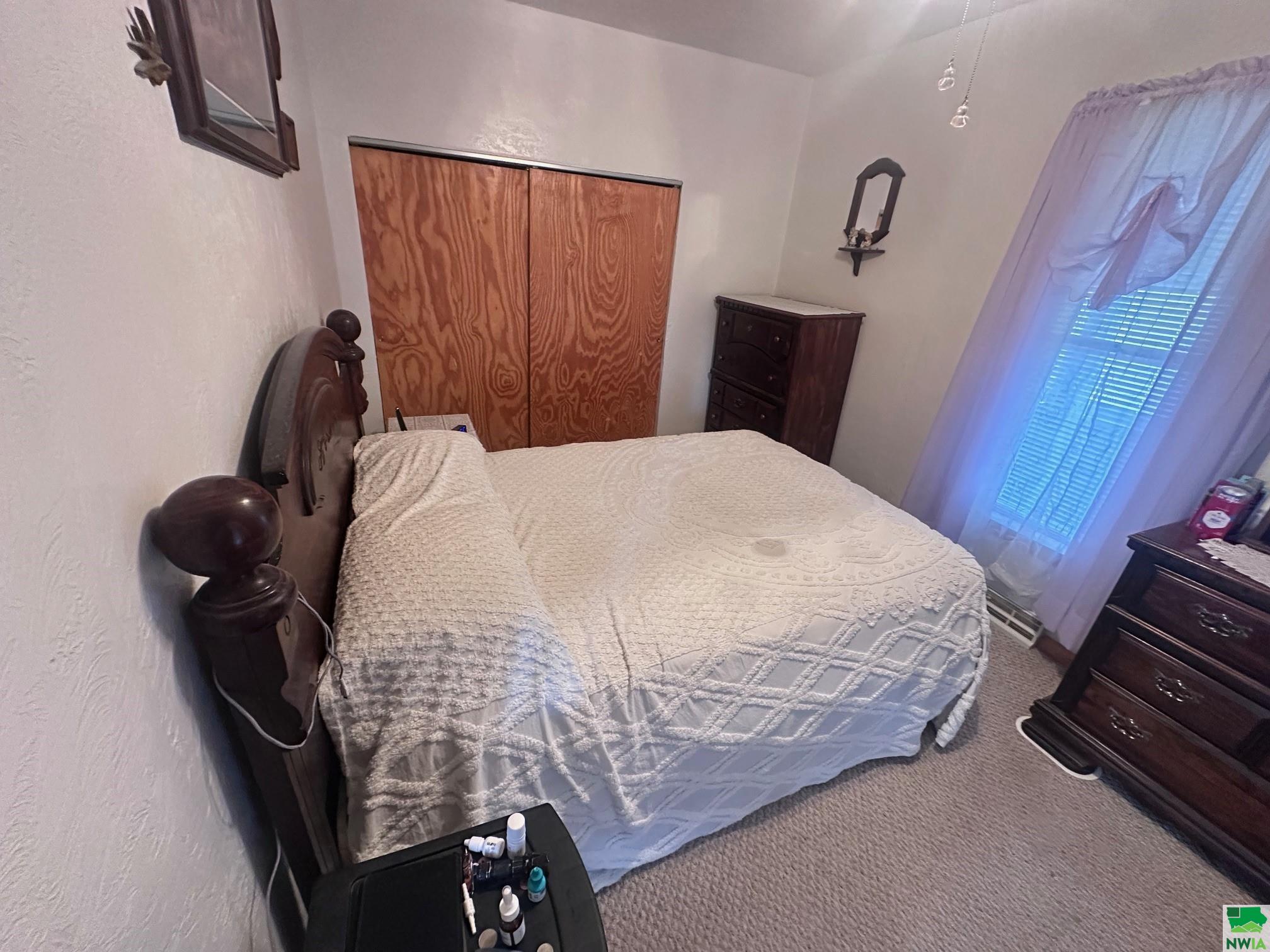 MLS #830052