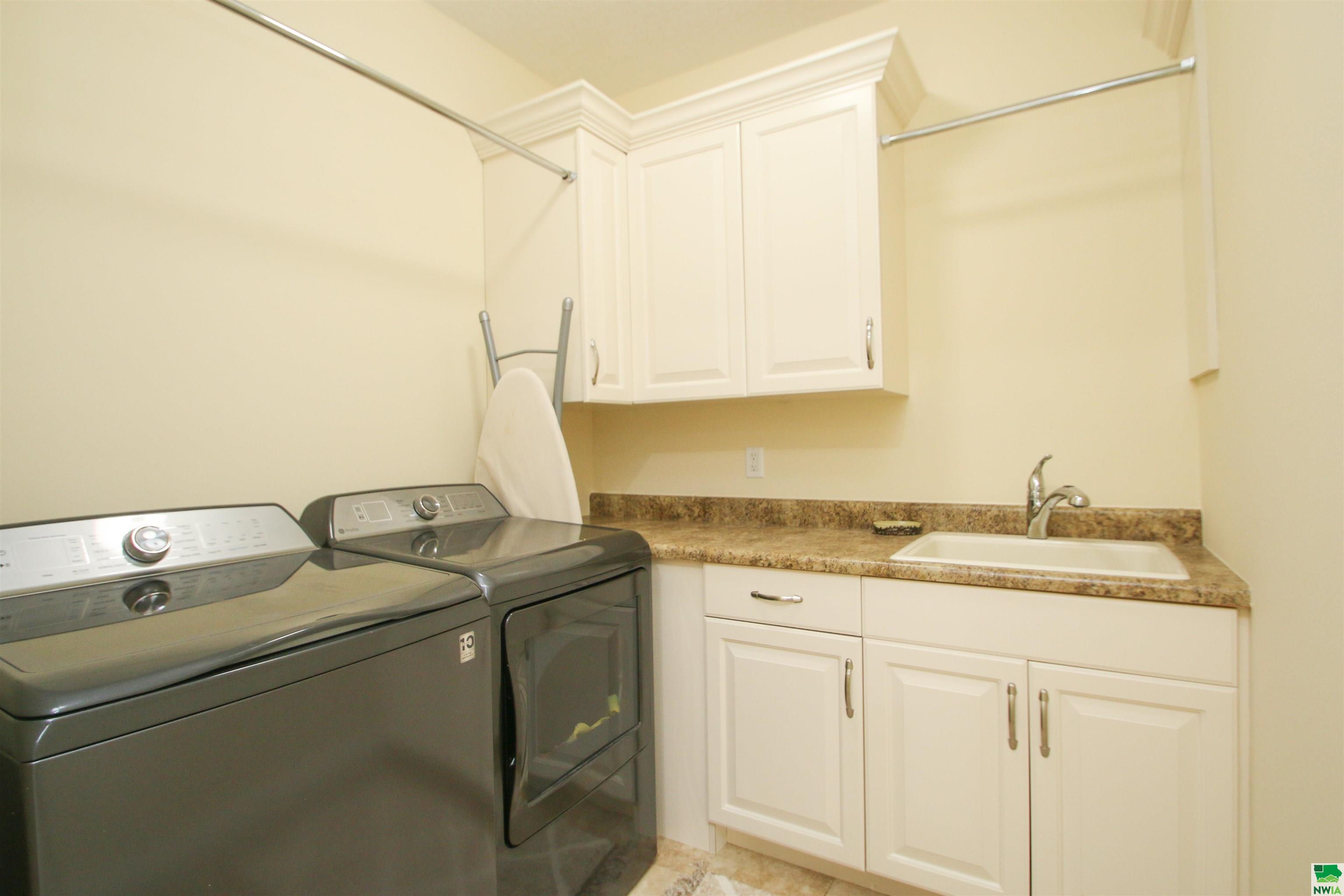 MLS #830056