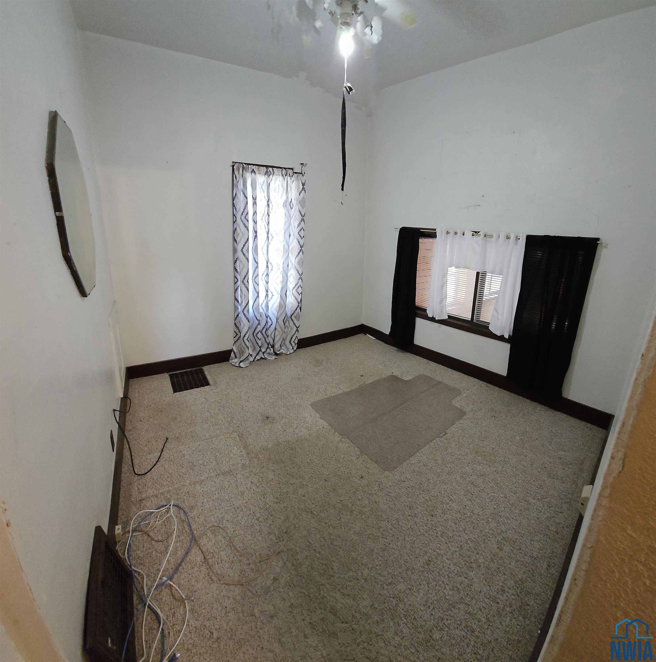 MLS #830058