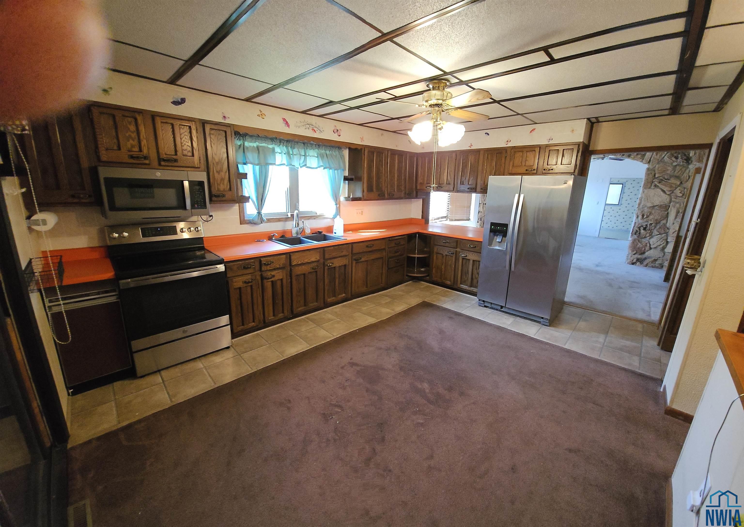 MLS #830058