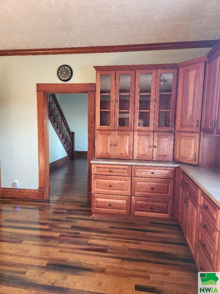 MLS #830060