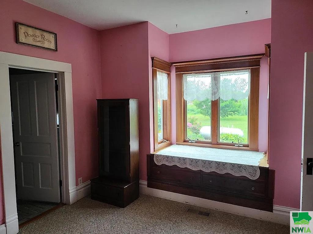 MLS #830060