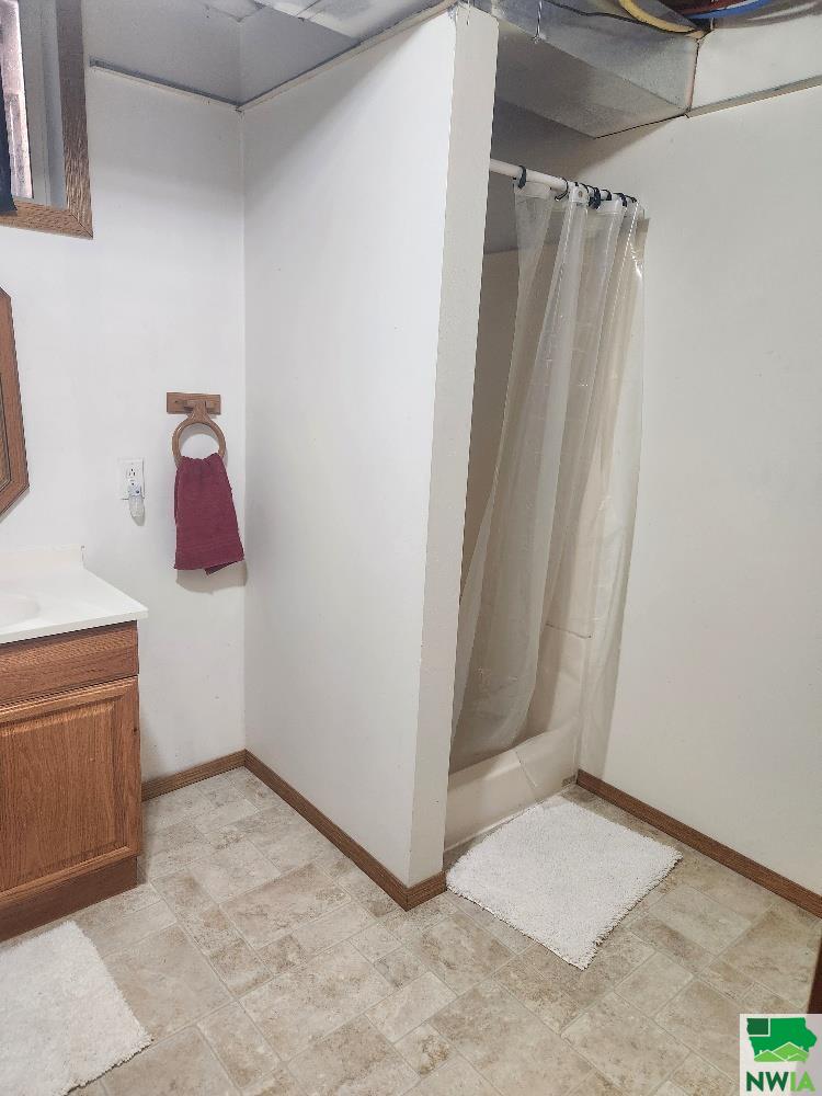 MLS #830060