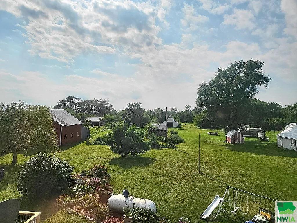 MLS #830060