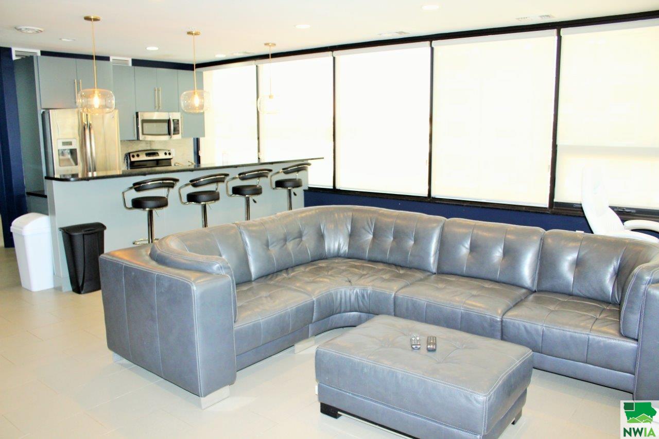 MLS #830061