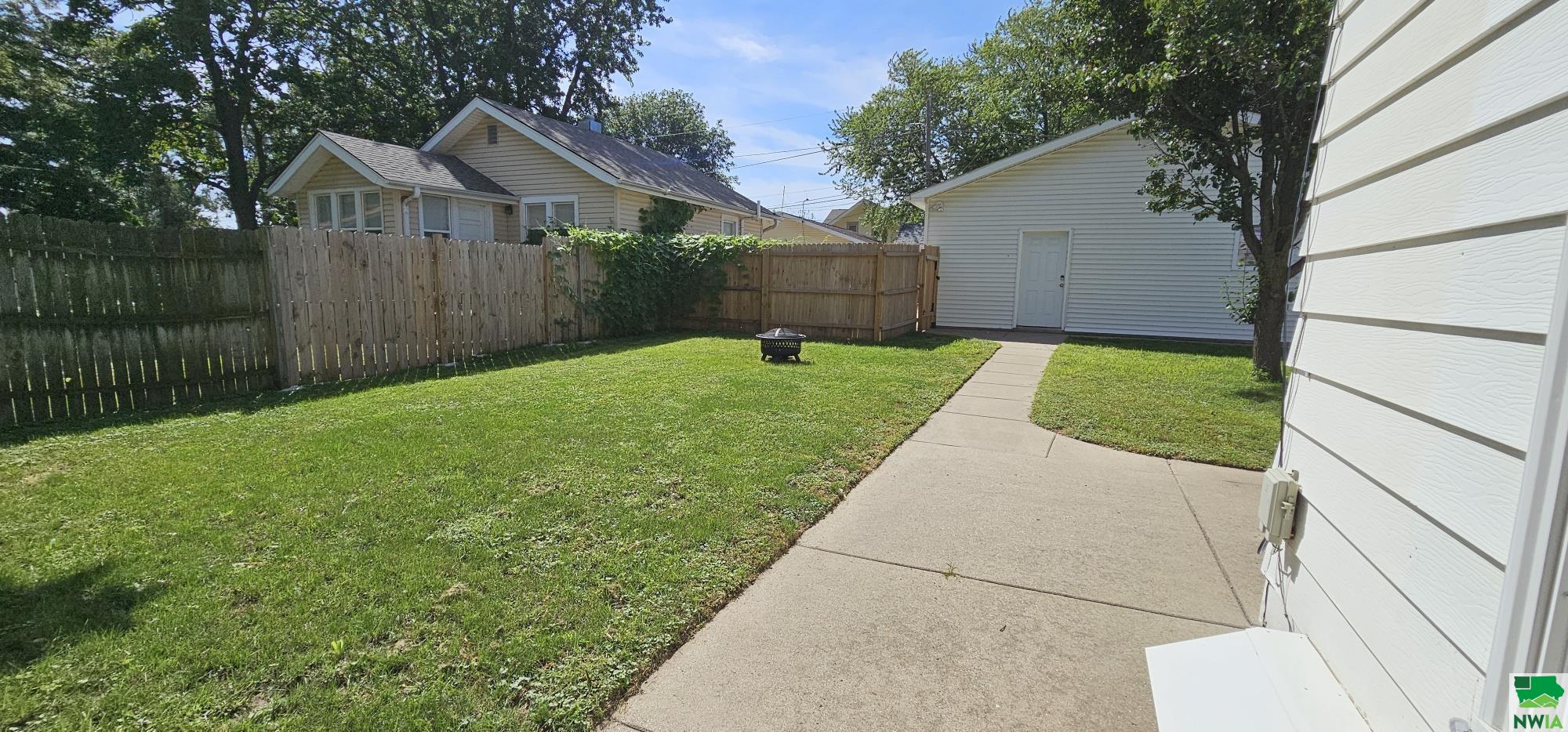 MLS #830062
