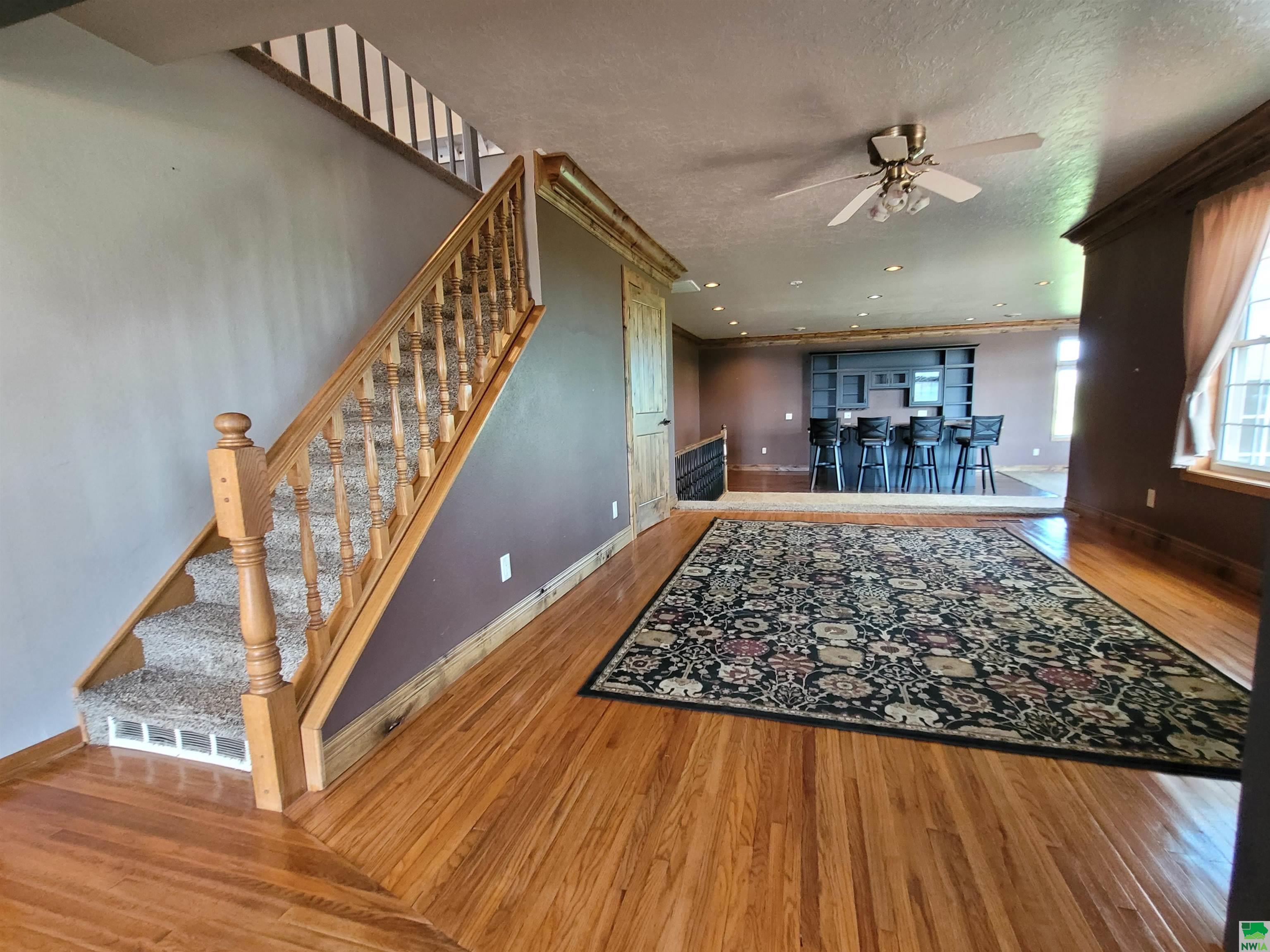 MLS #830063