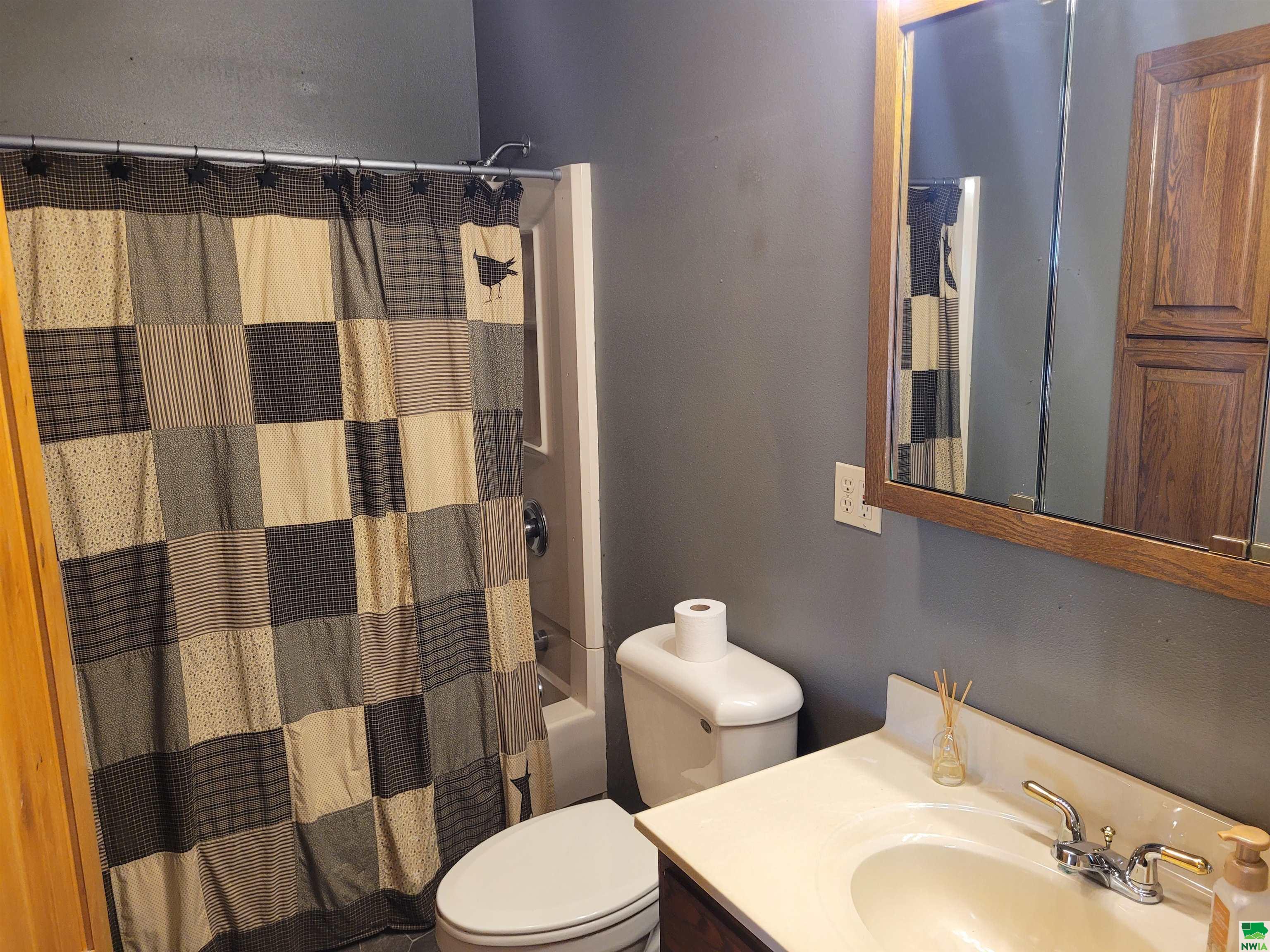 MLS #830063
