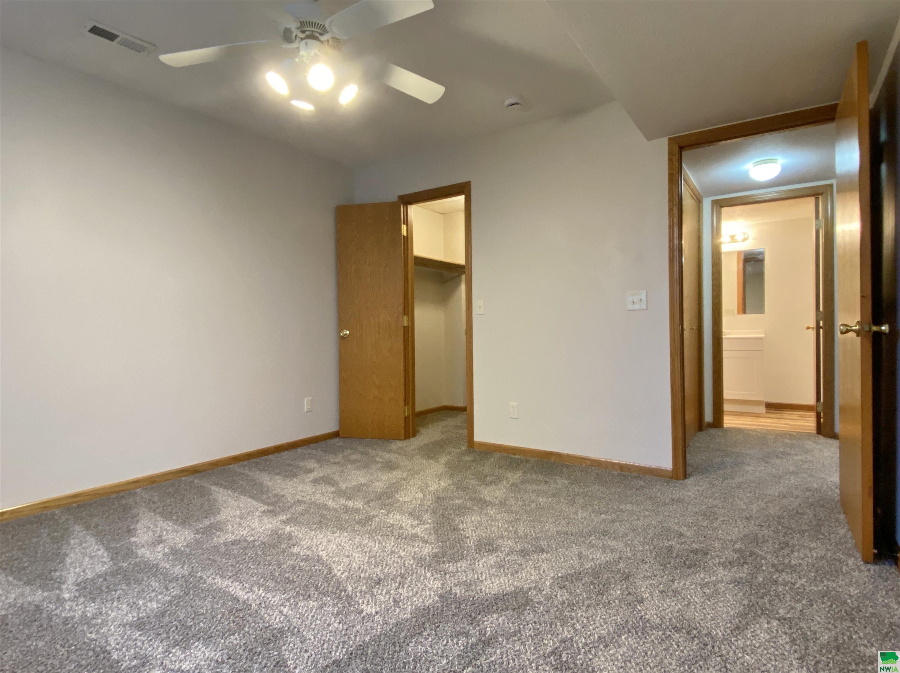 MLS #830064
