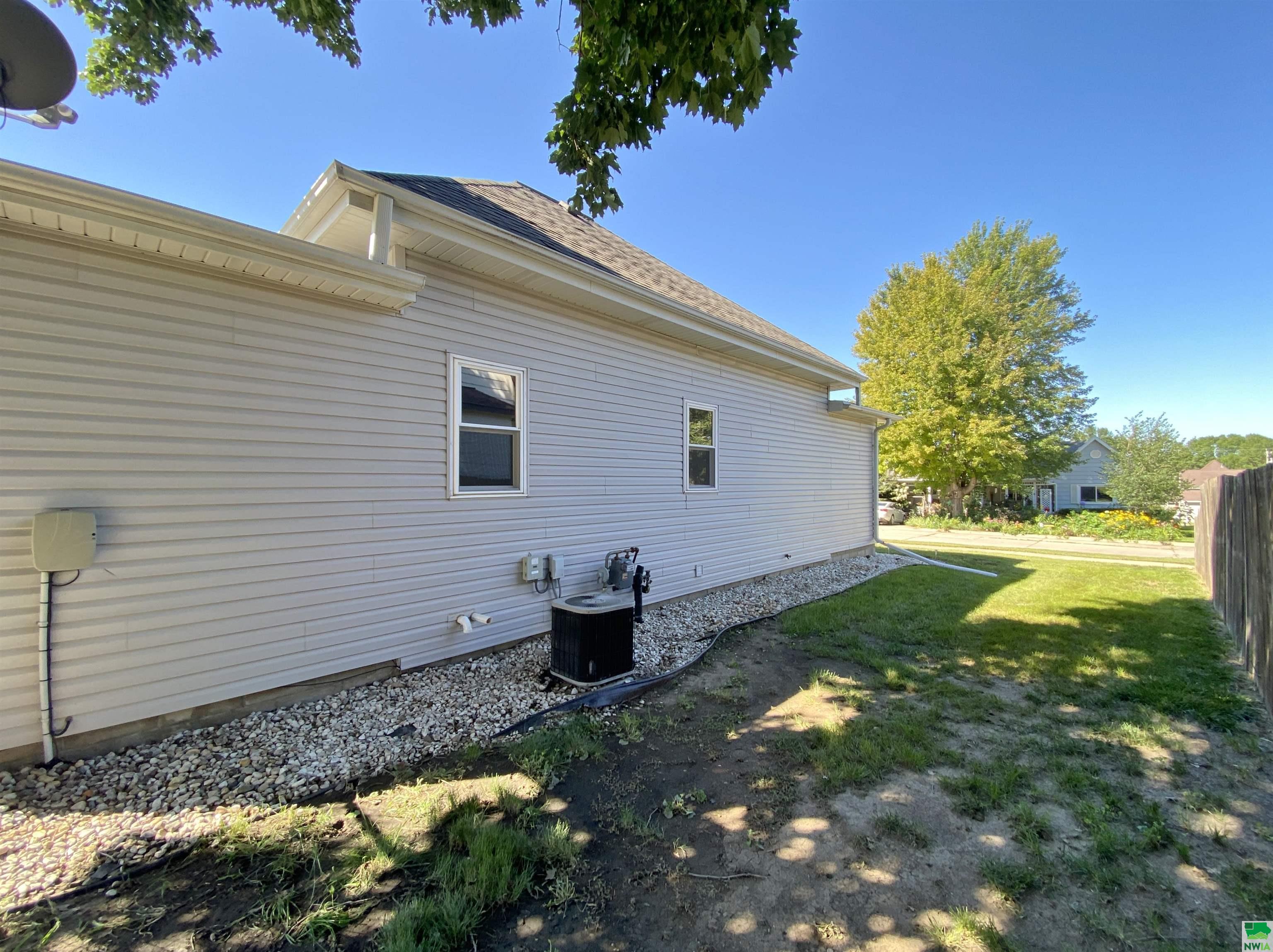 MLS #830064