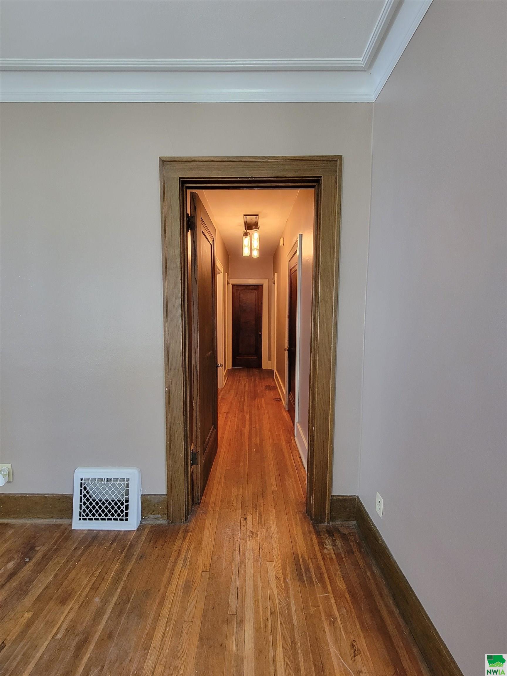 MLS #830066