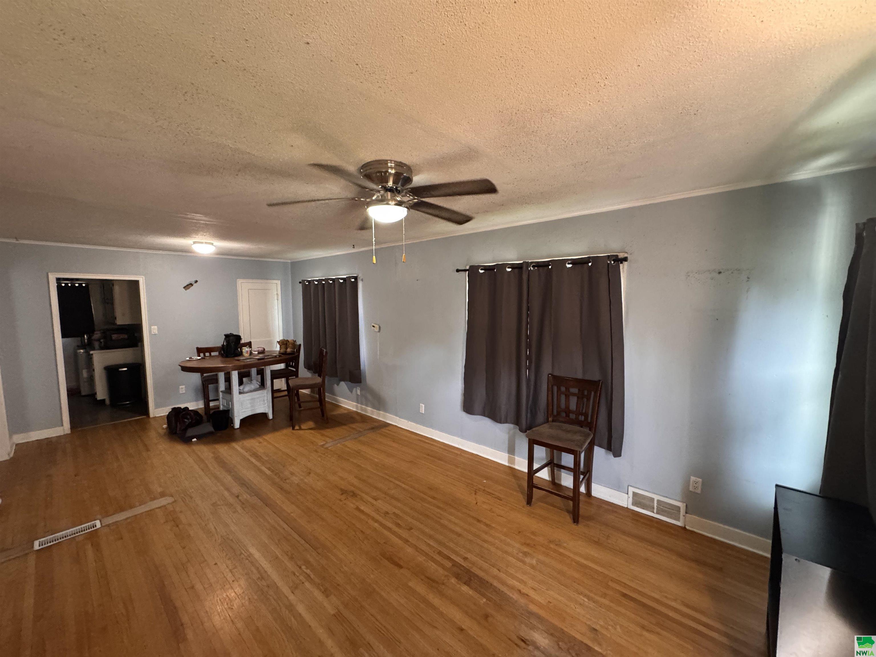 MLS #830069