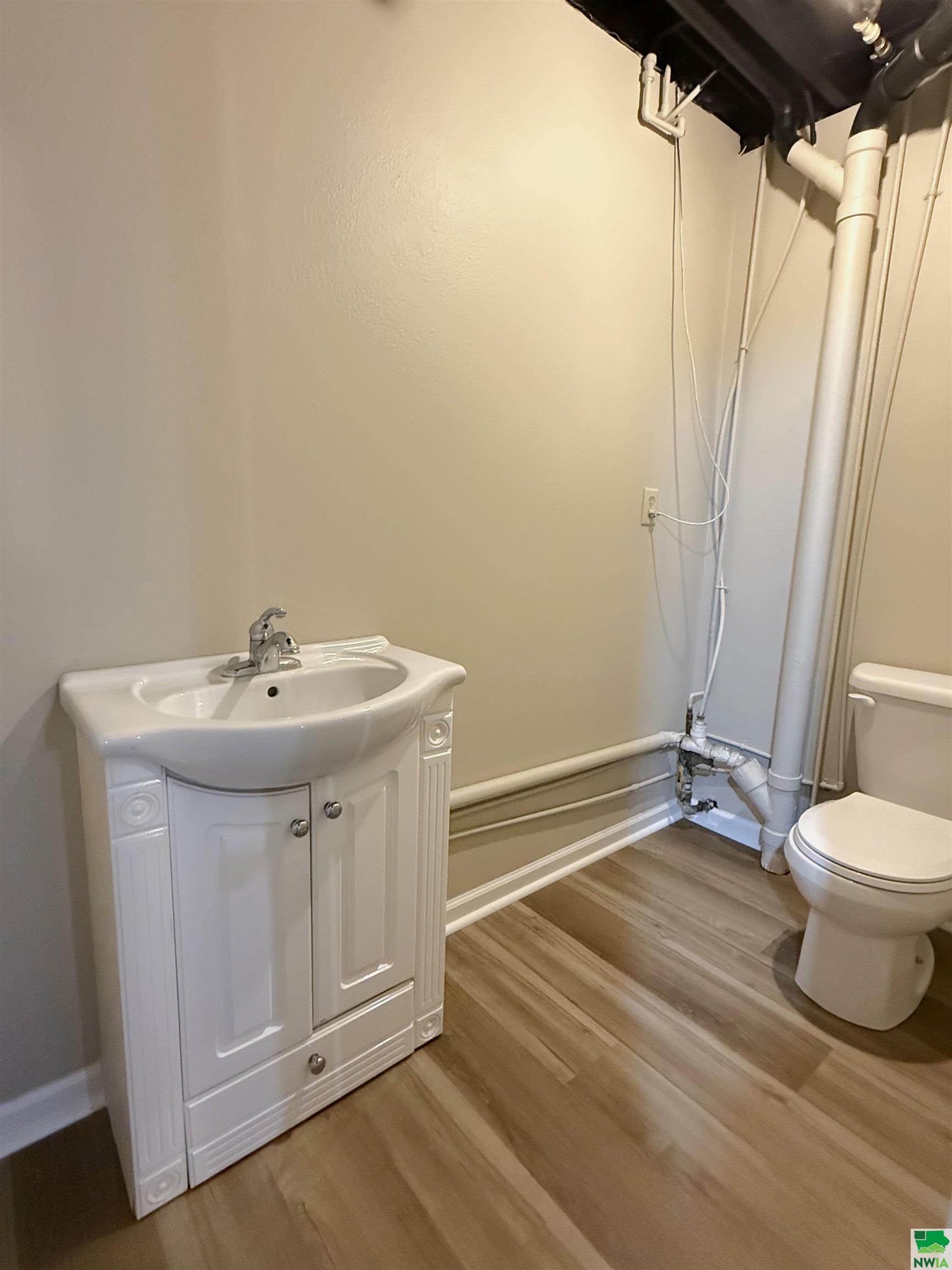 MLS #830077