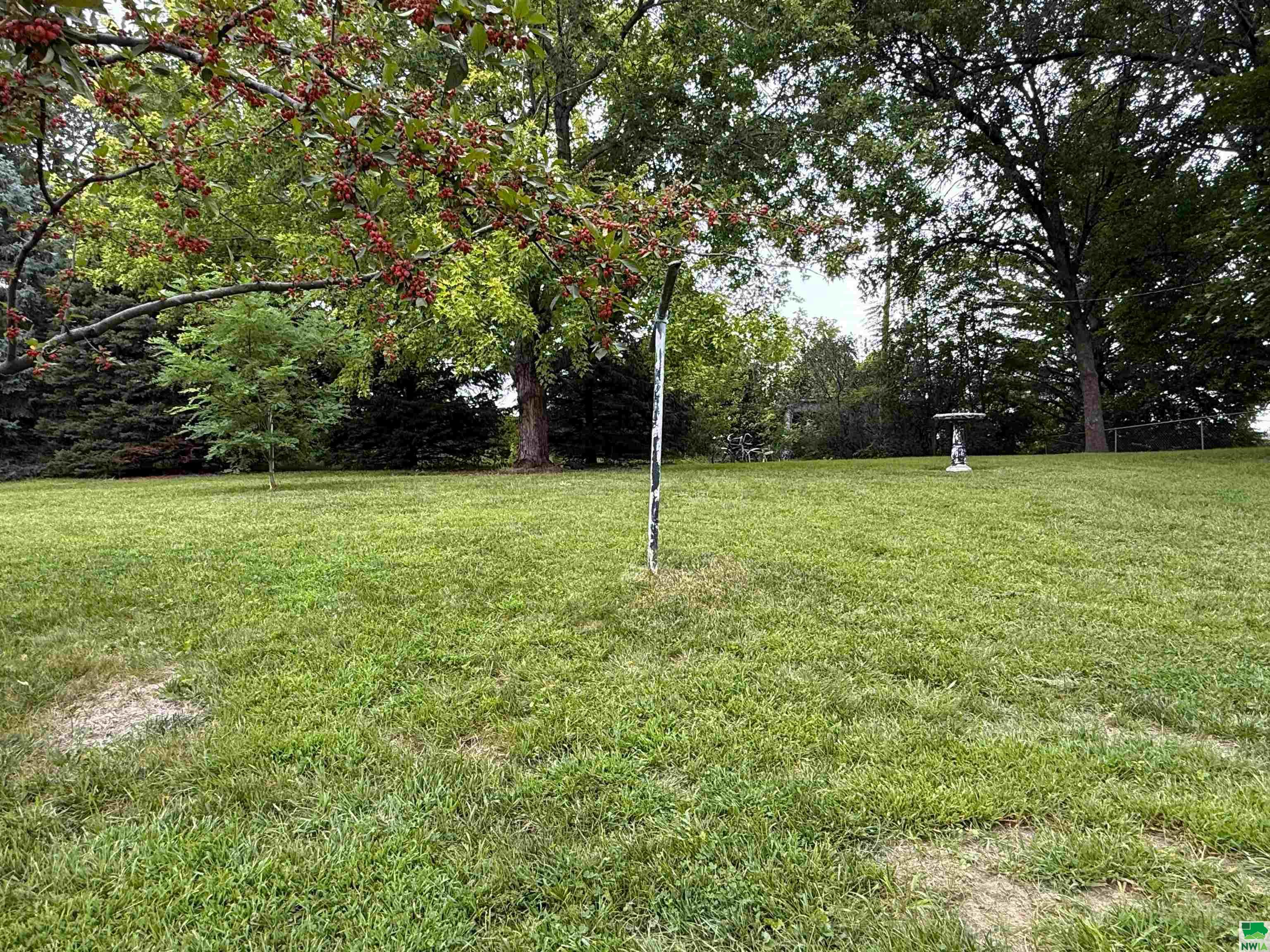 MLS #830077