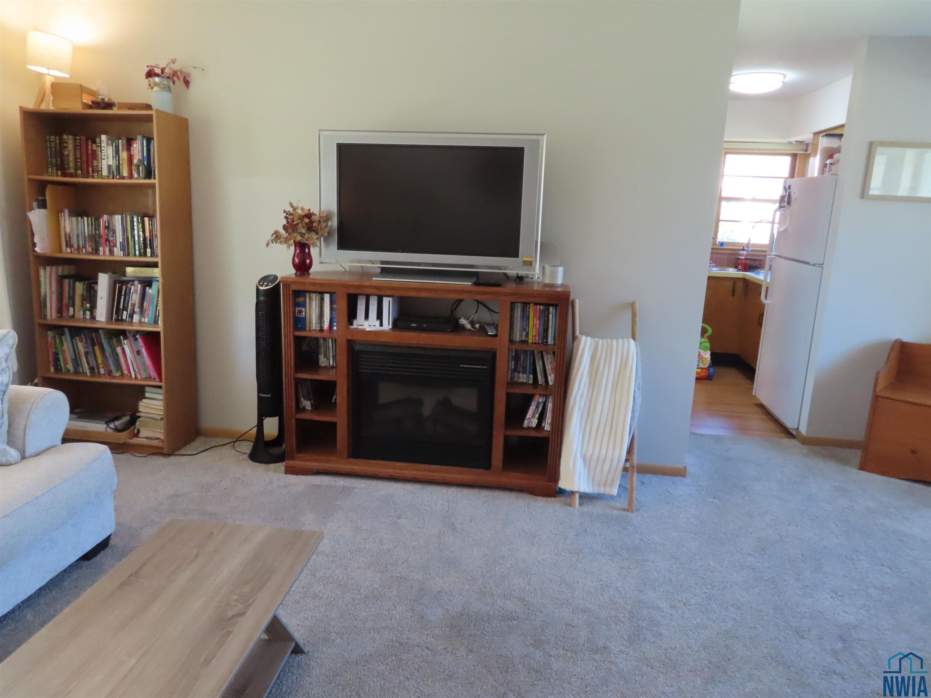 MLS #830078