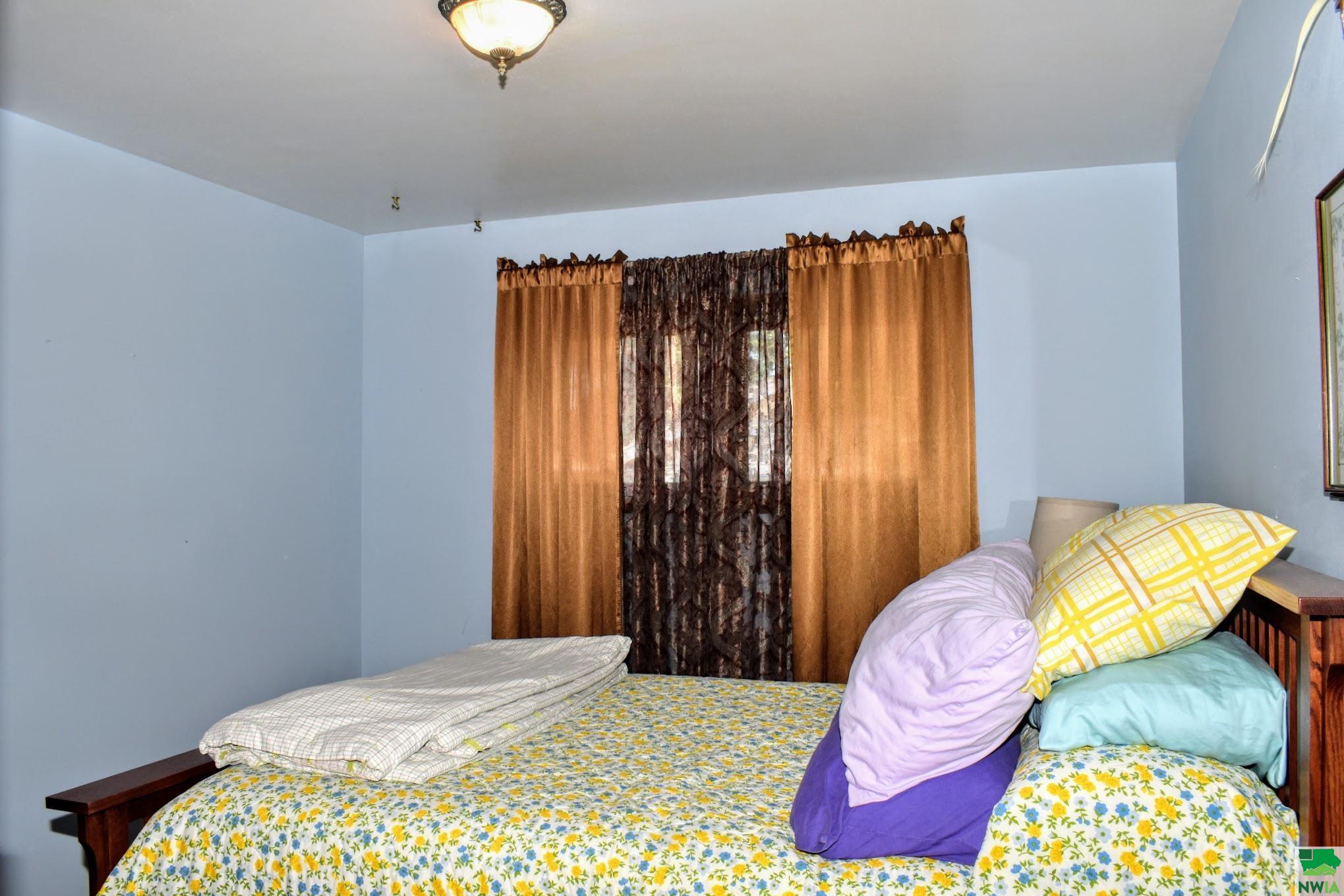 MLS #830080