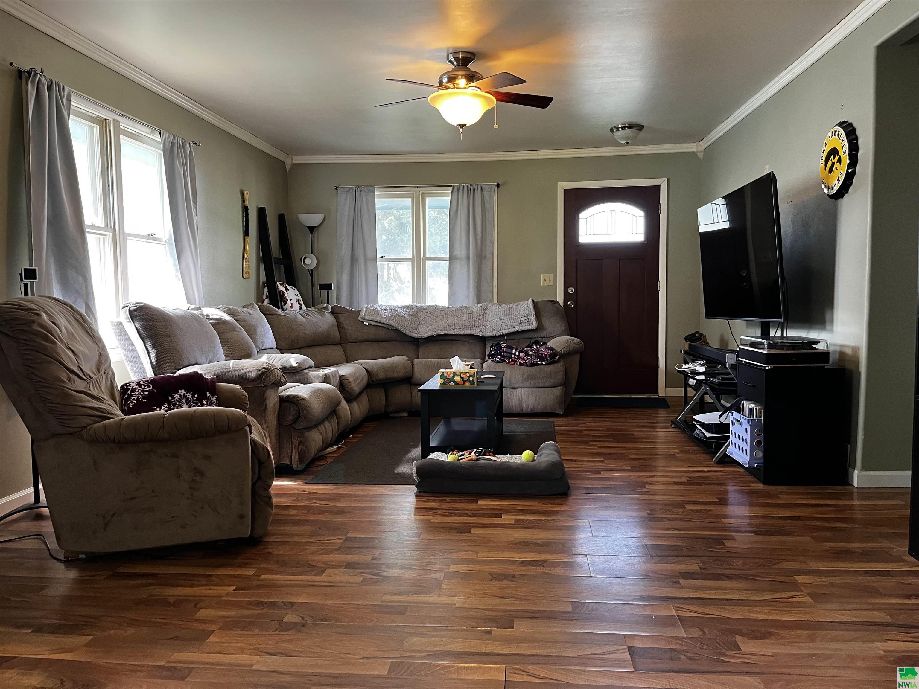 MLS #830081