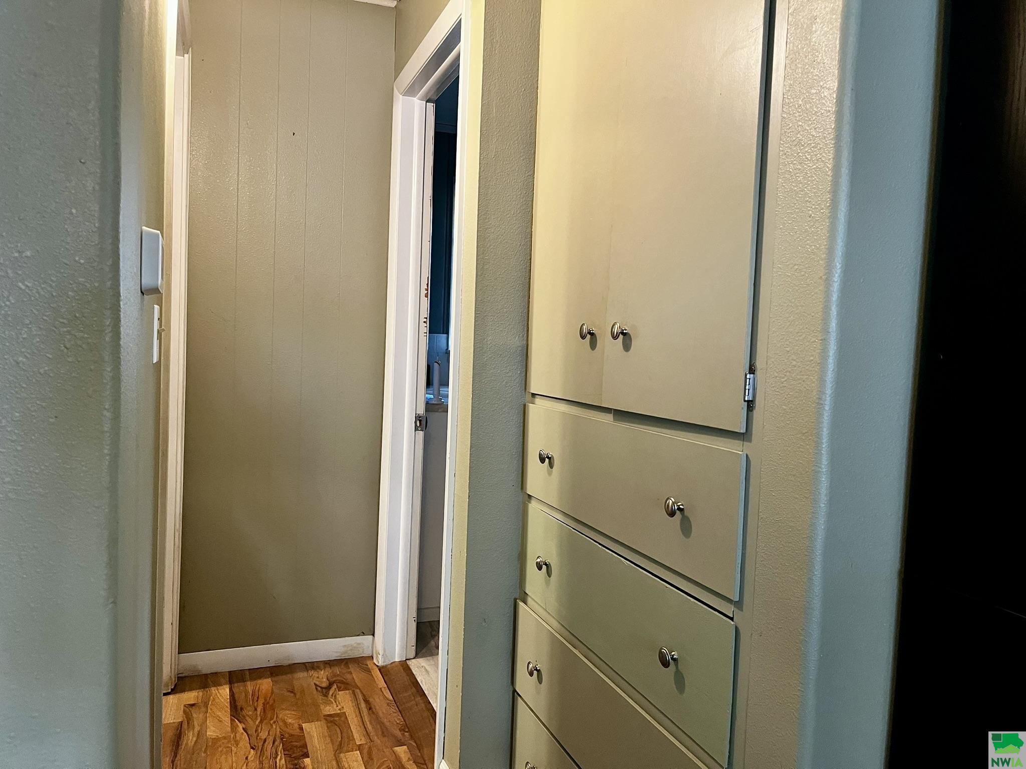MLS #830081