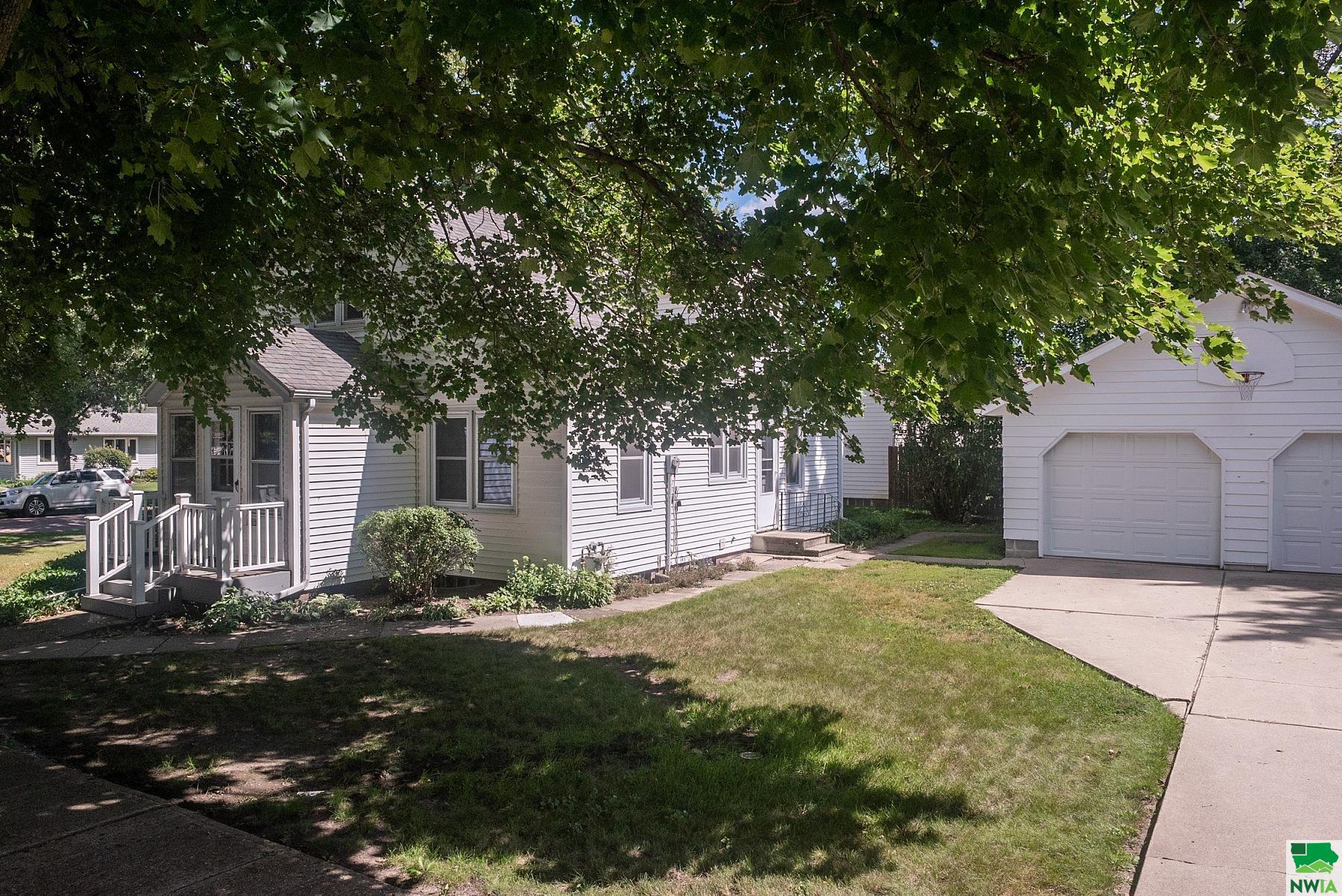 MLS #830083
