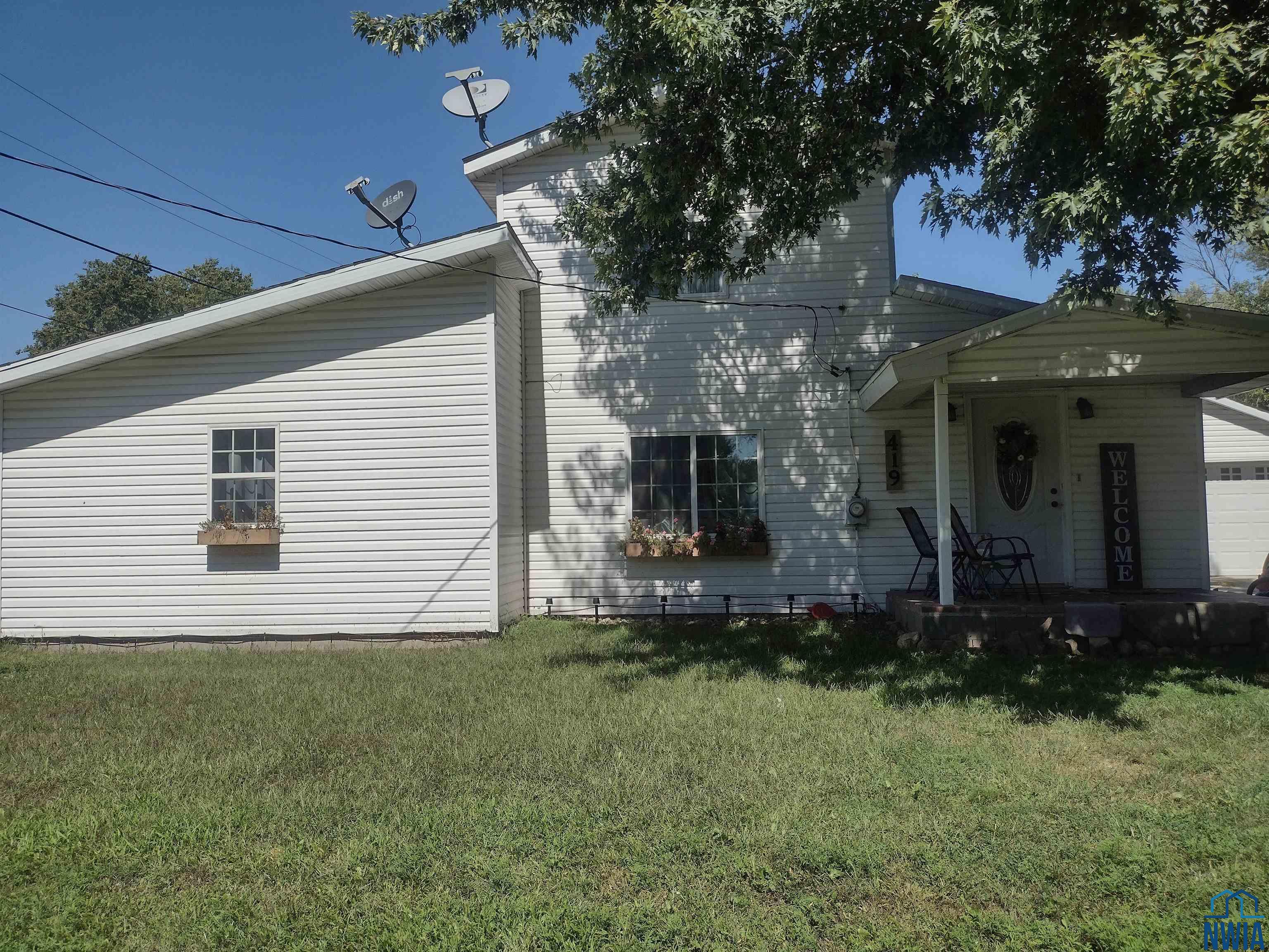 419 9th St, Correctionville, IA 51016 