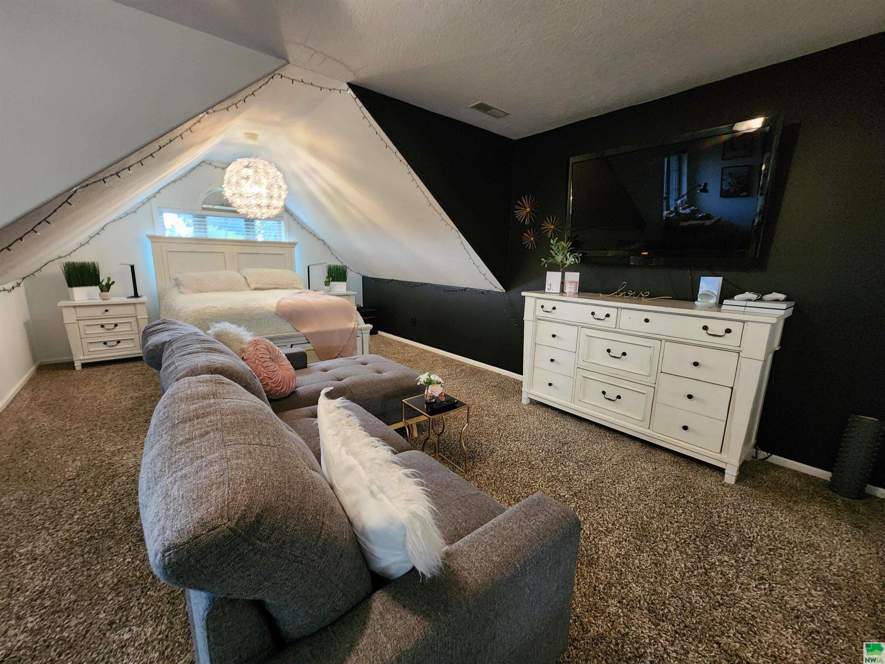 MLS #830085