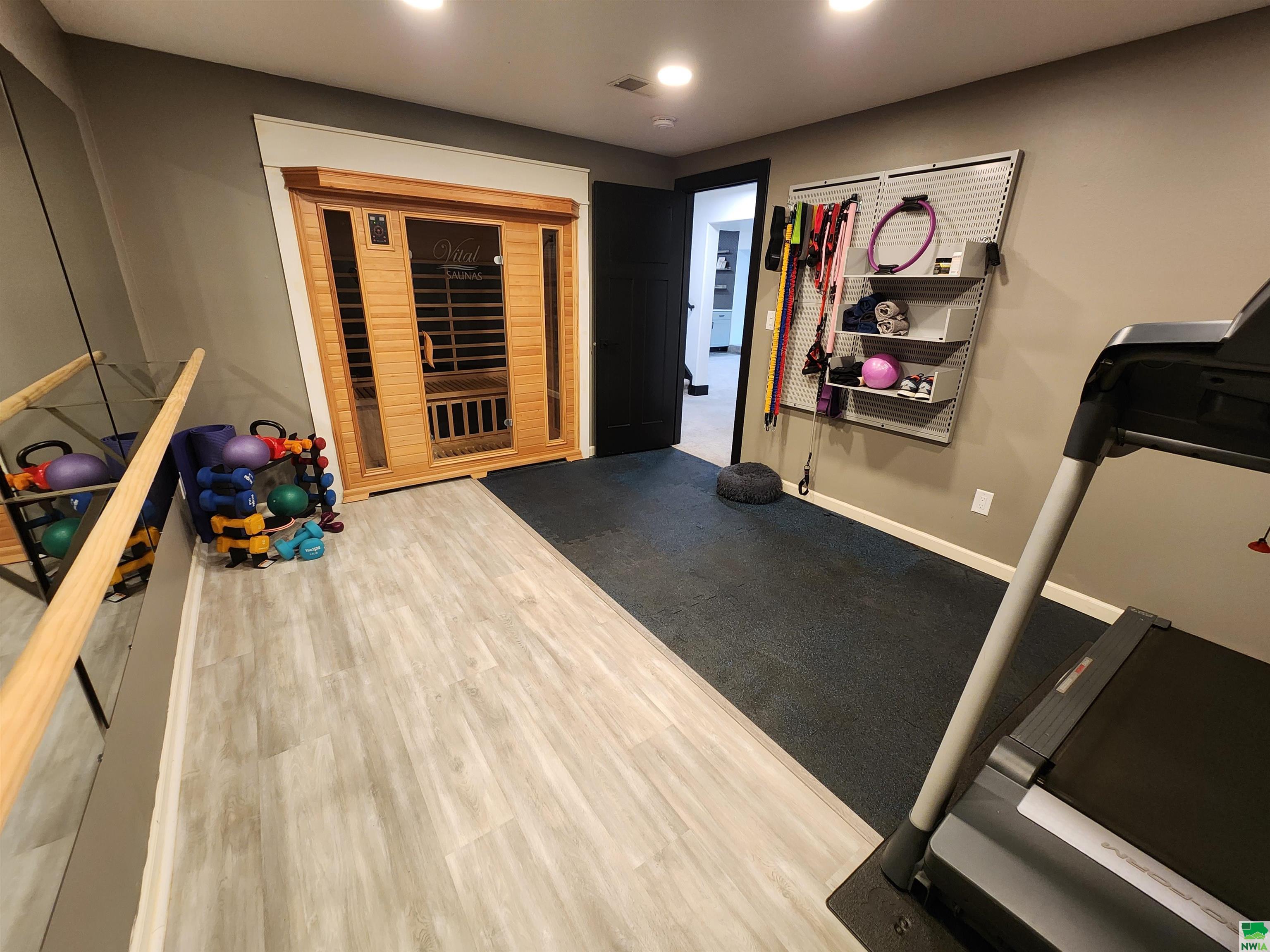MLS #830085
