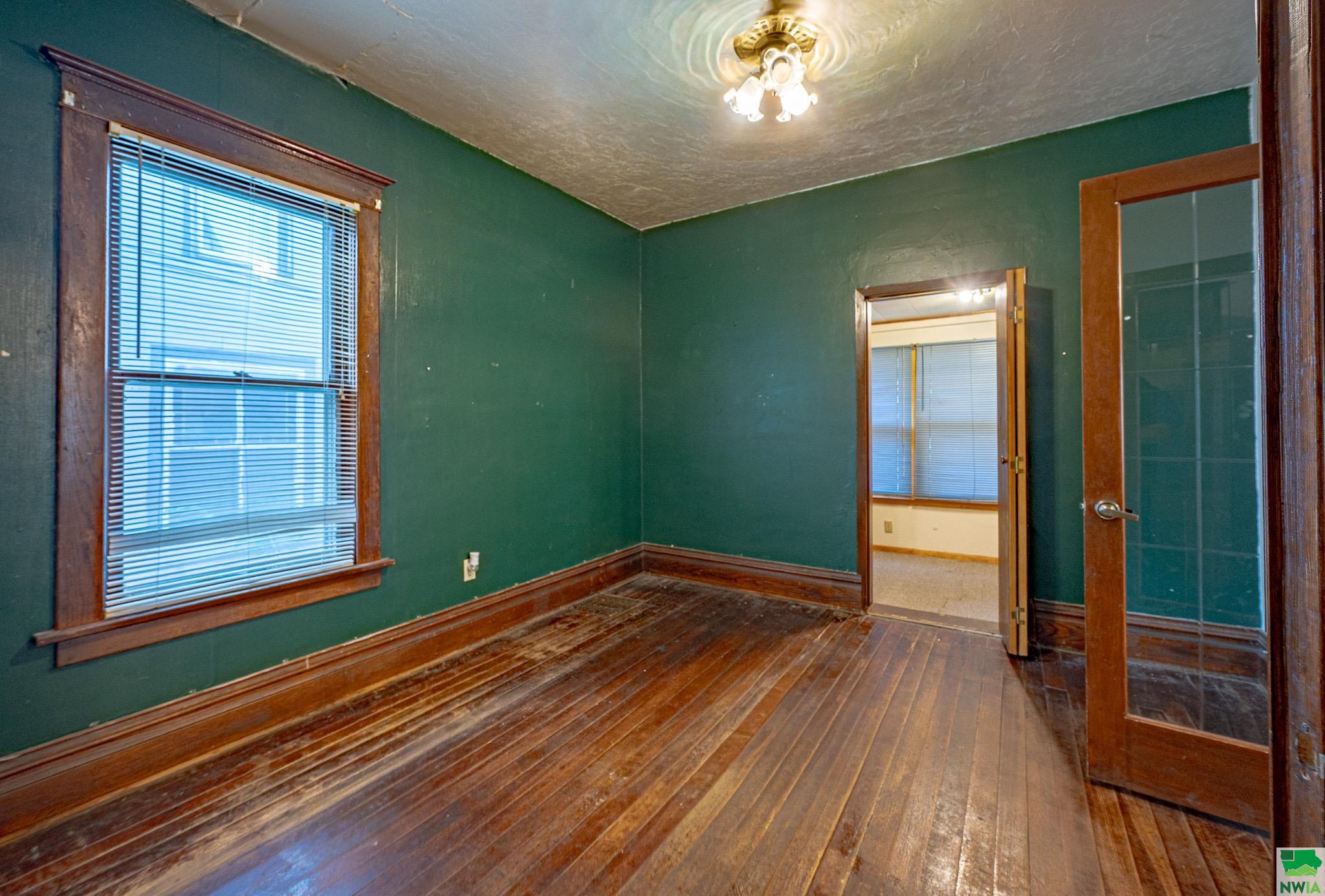 MLS #830086
