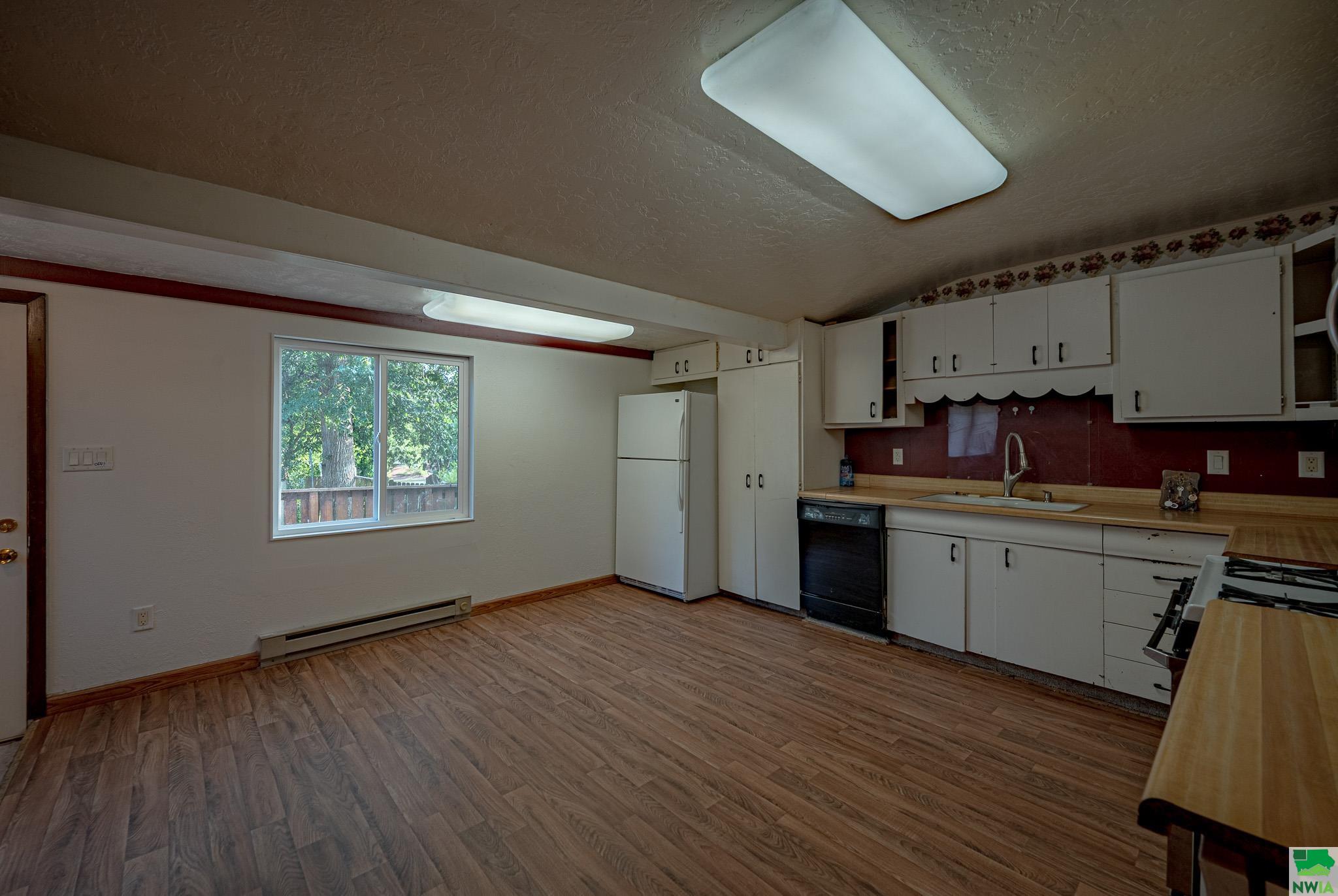 MLS #830086