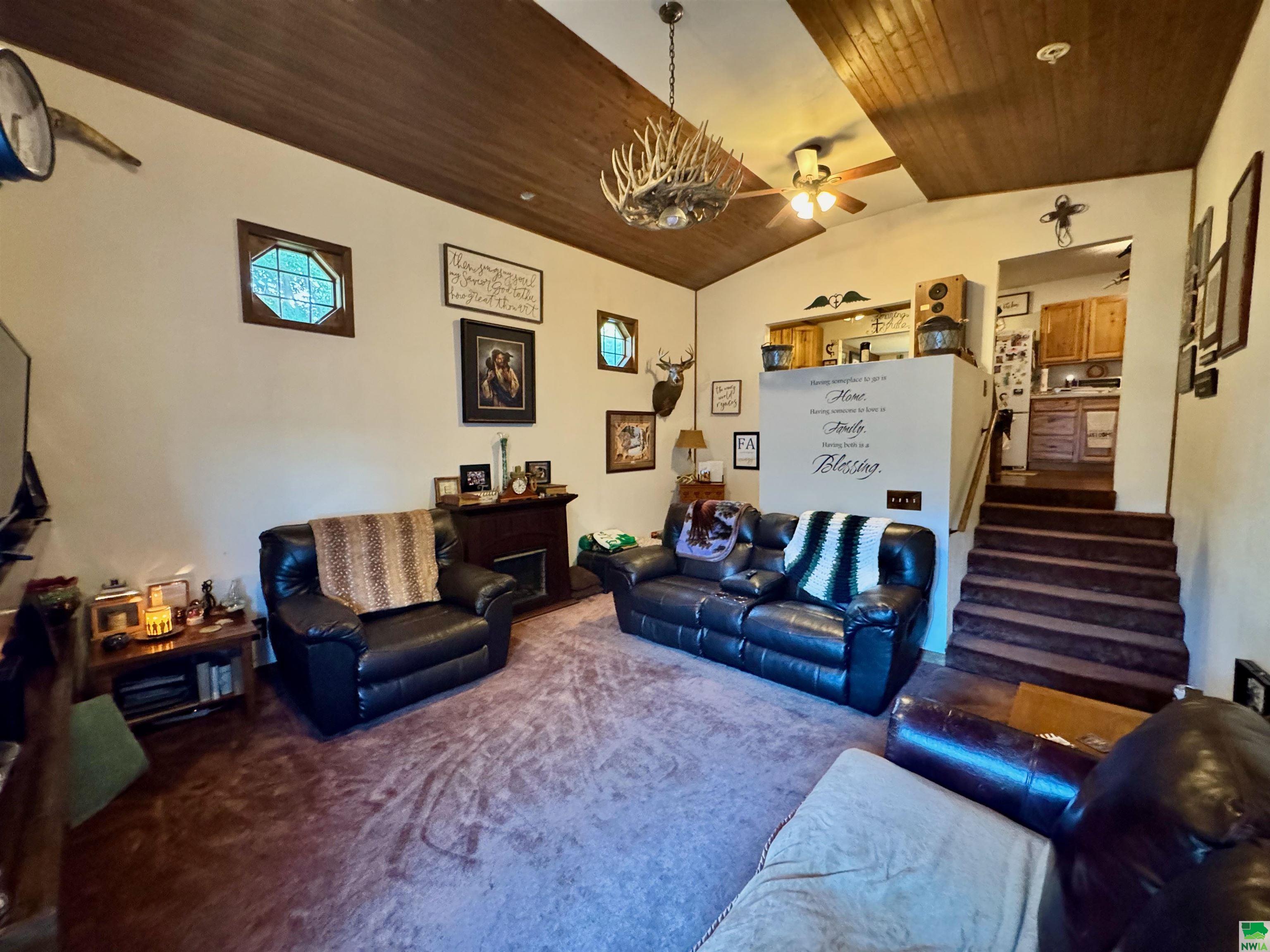 MLS #830087