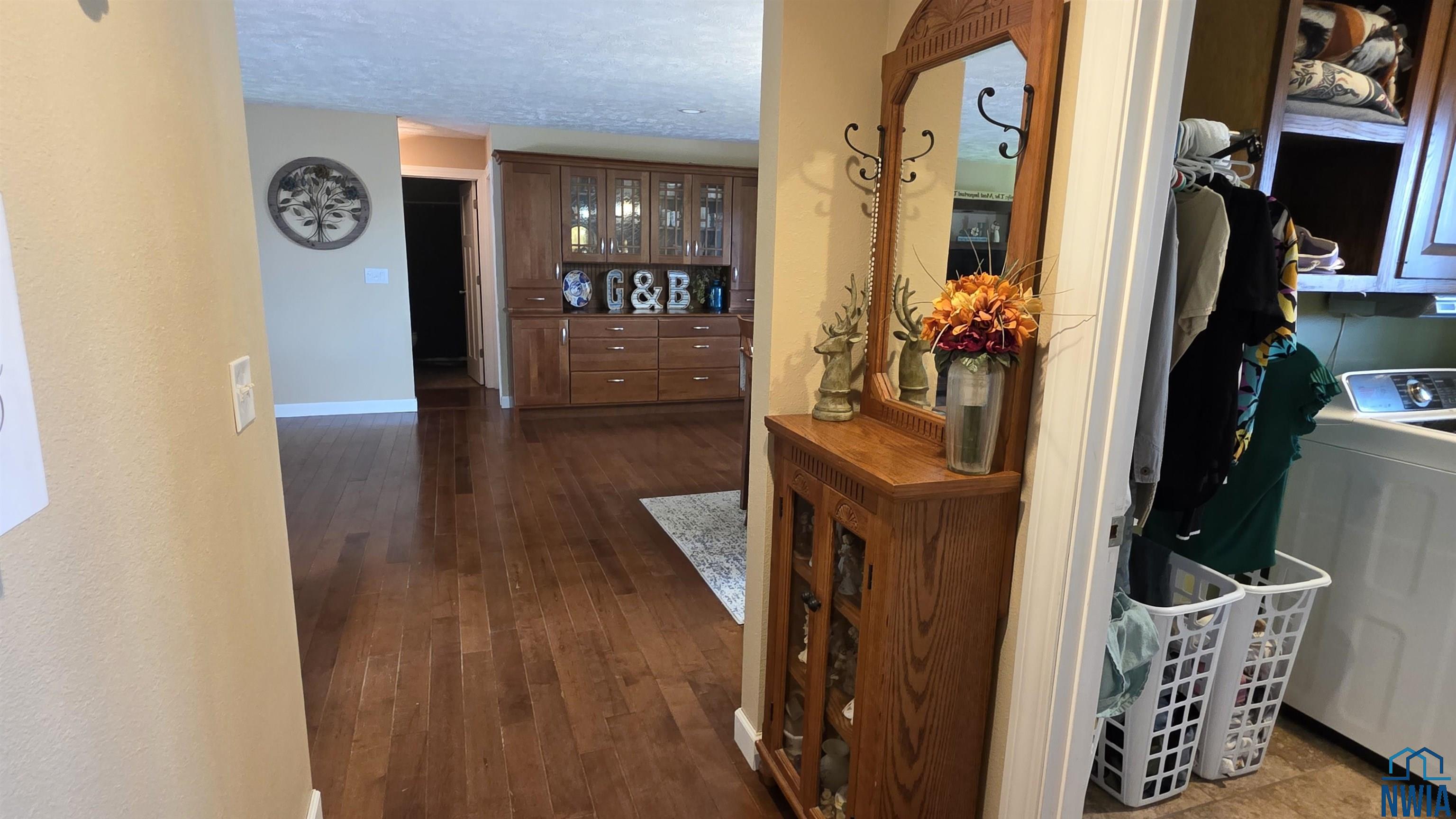 MLS #830090