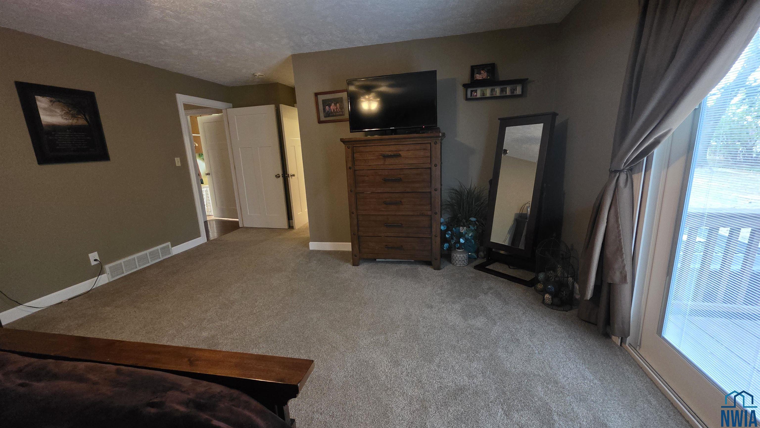 MLS #830090