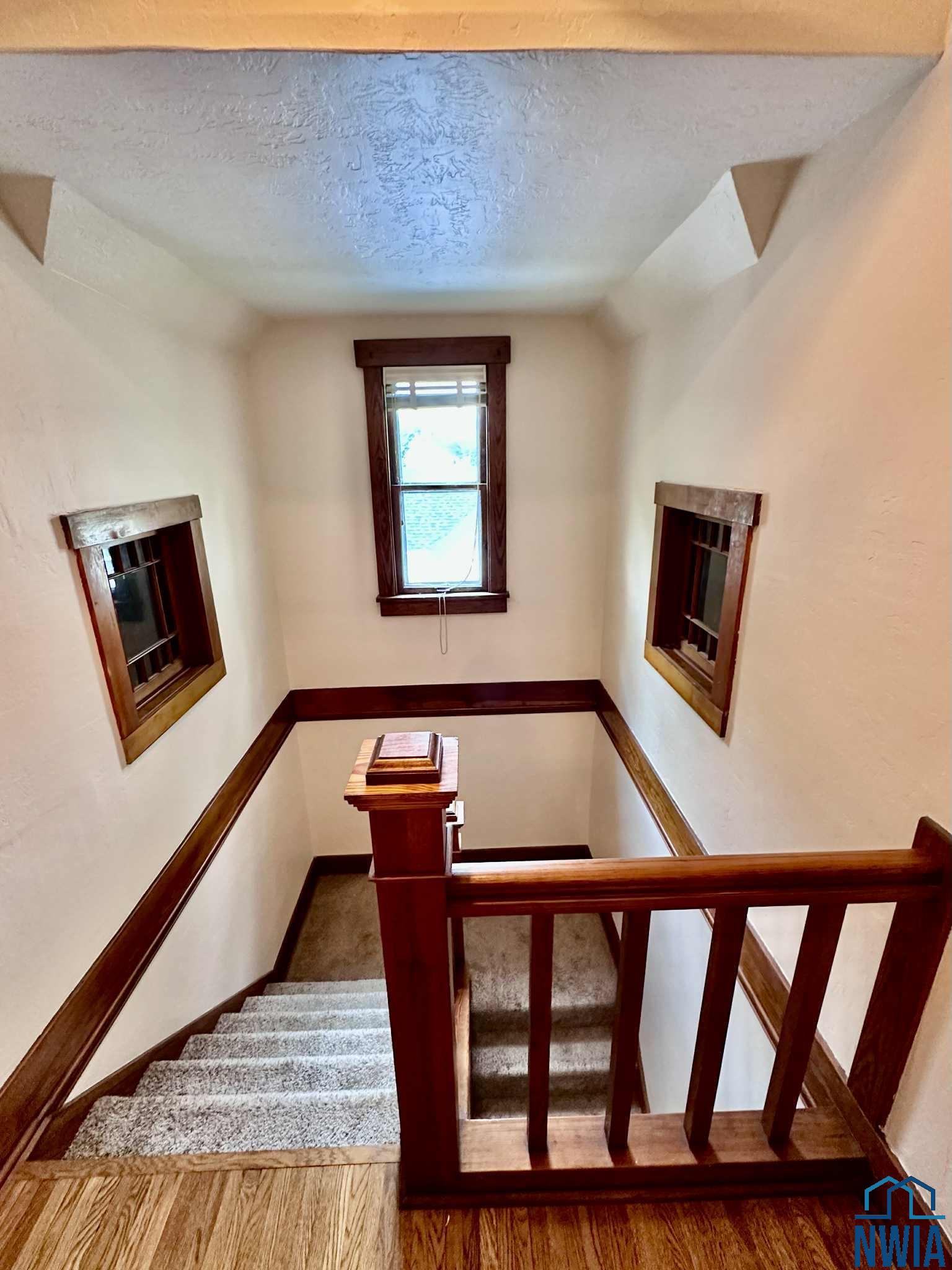 MLS #830095