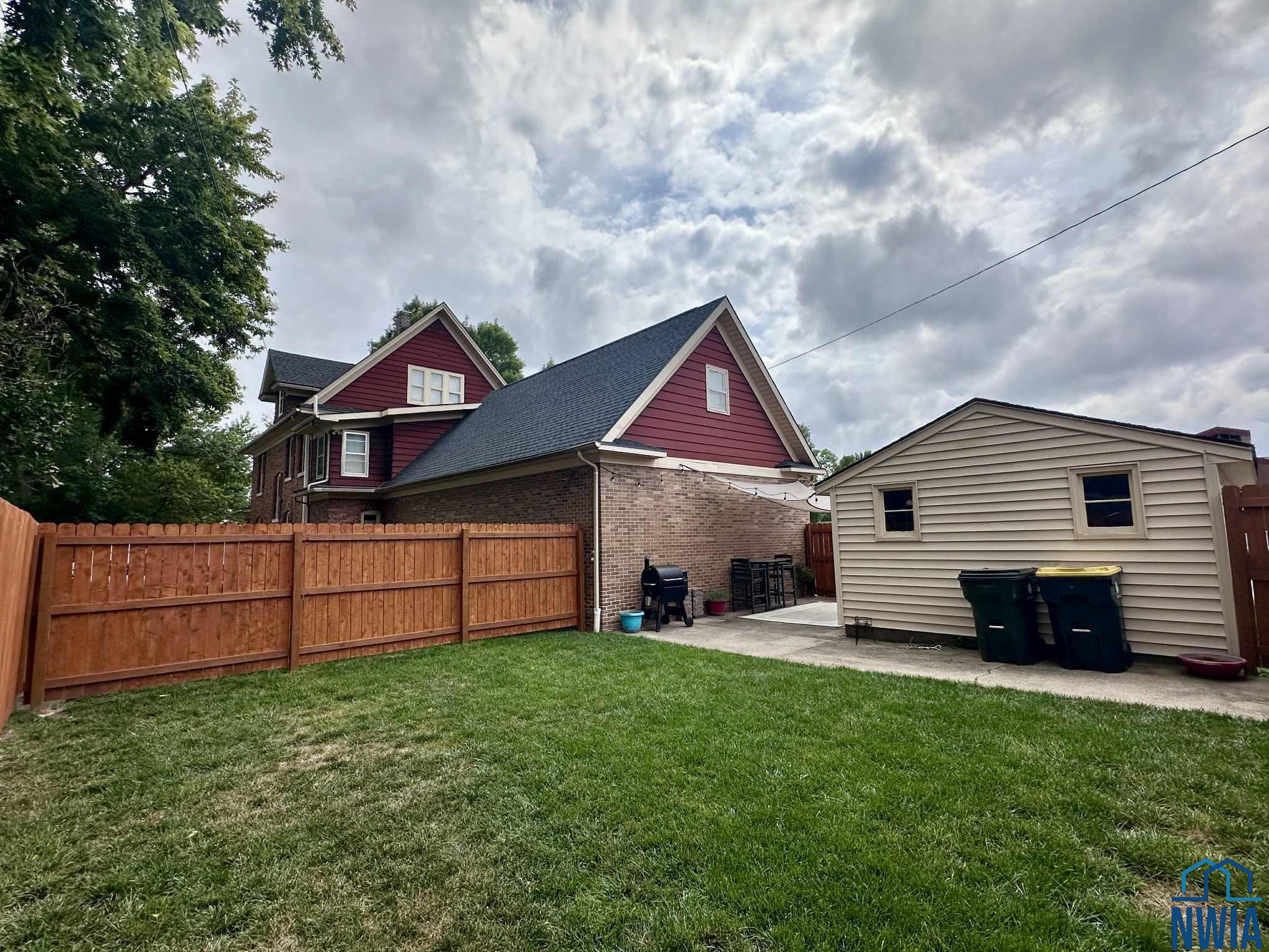 MLS #830095