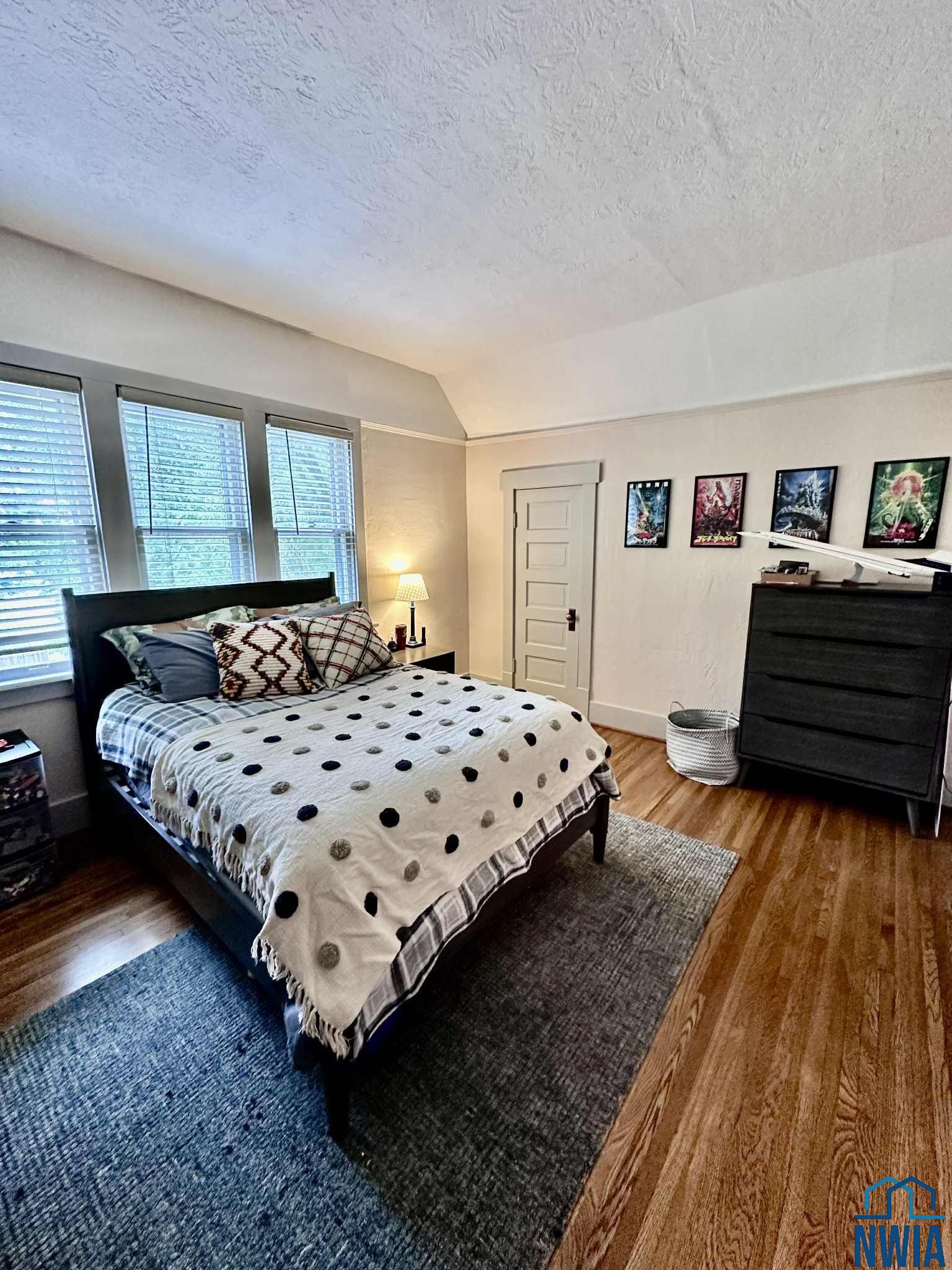 MLS #830095