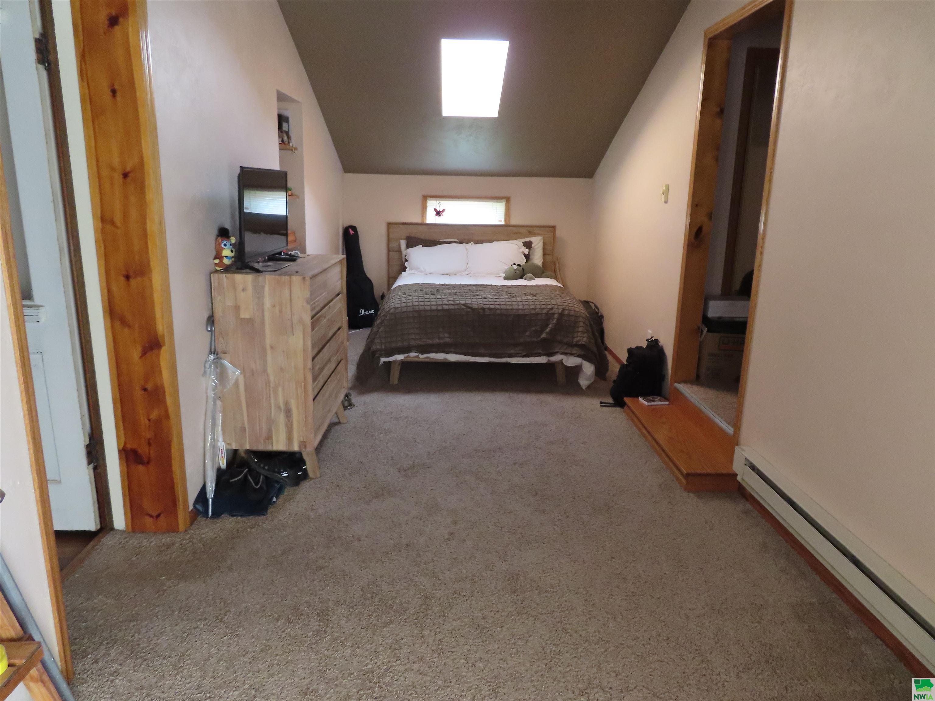 MLS #830095