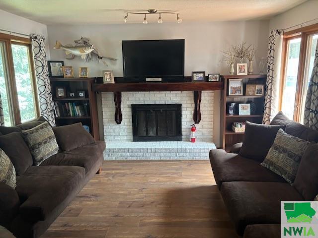 MLS #830097