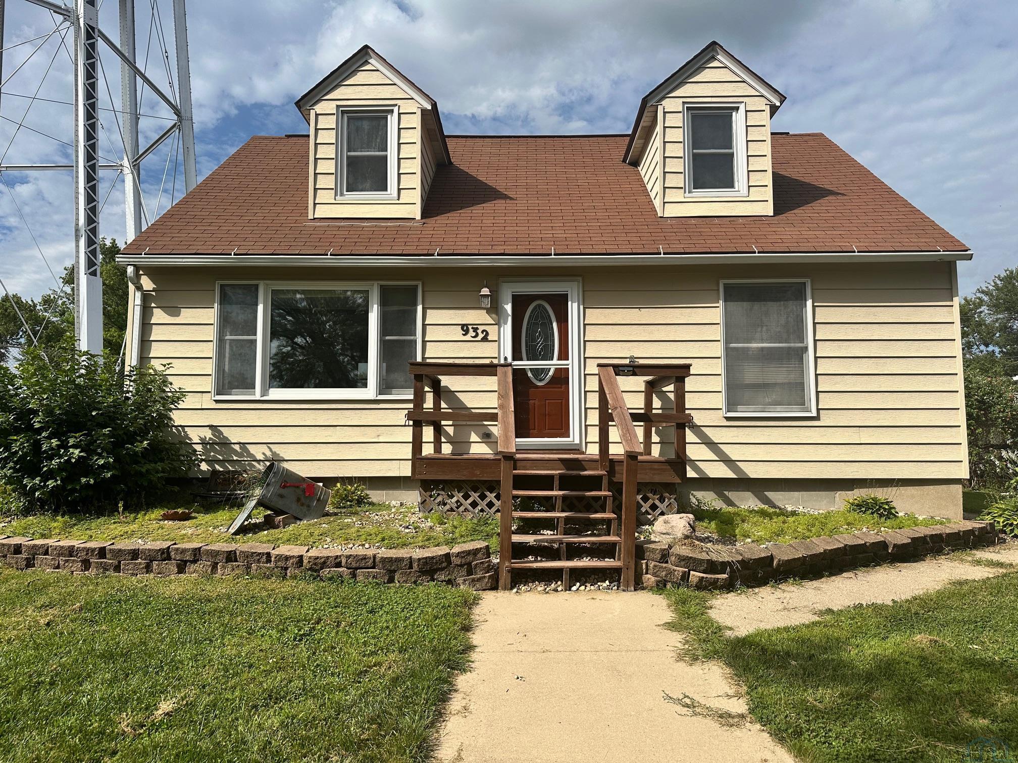 932 Hill Street, Cherokee, IA 51012 