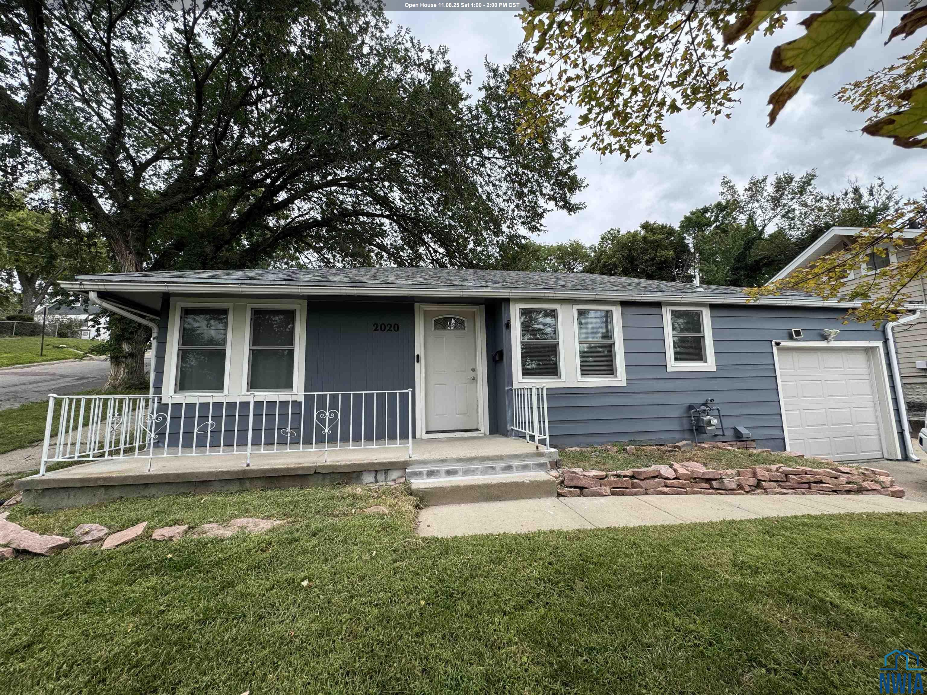 2020 McDonald St, Sioux City, IA 51104 