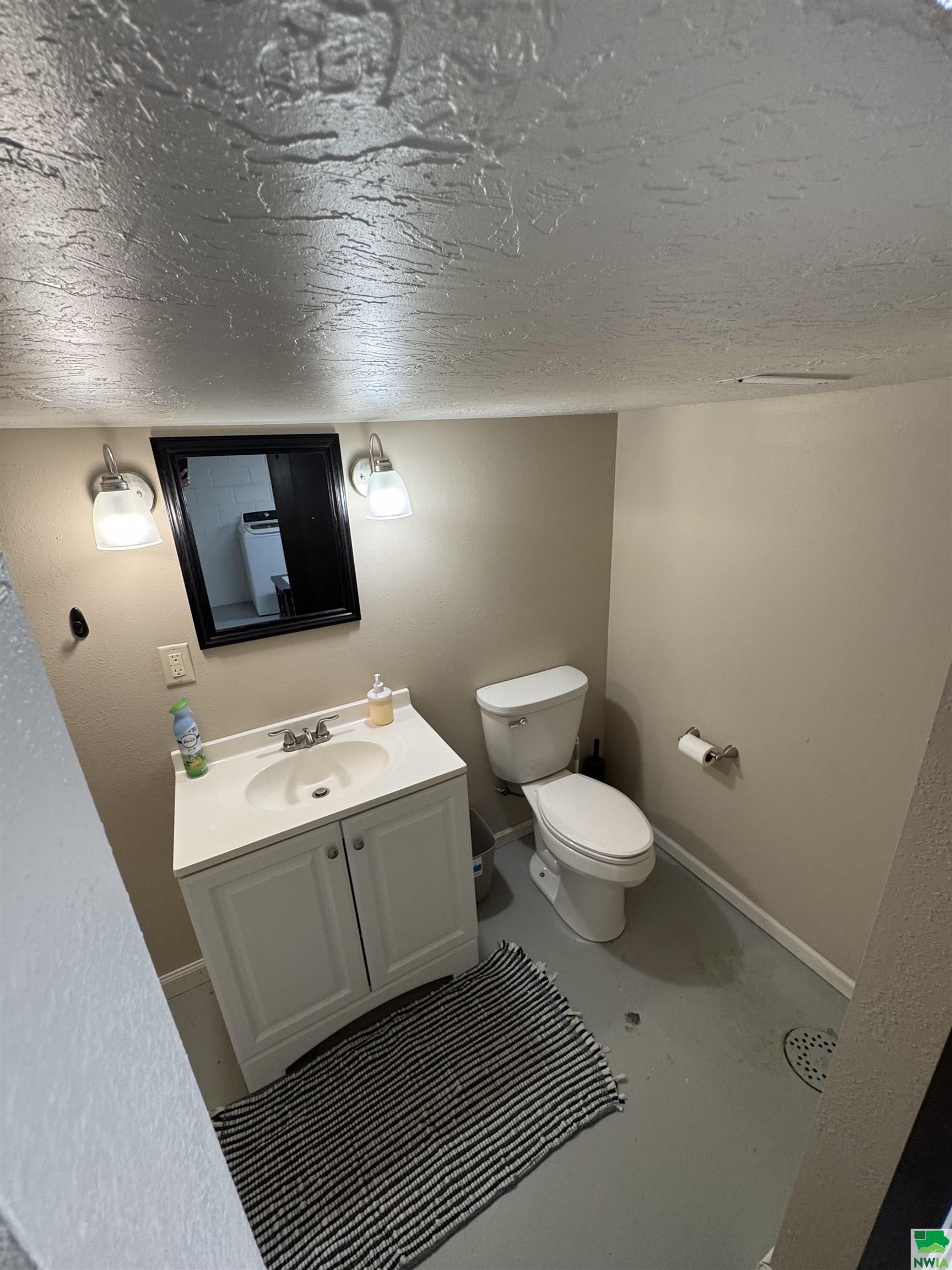 MLS #830102