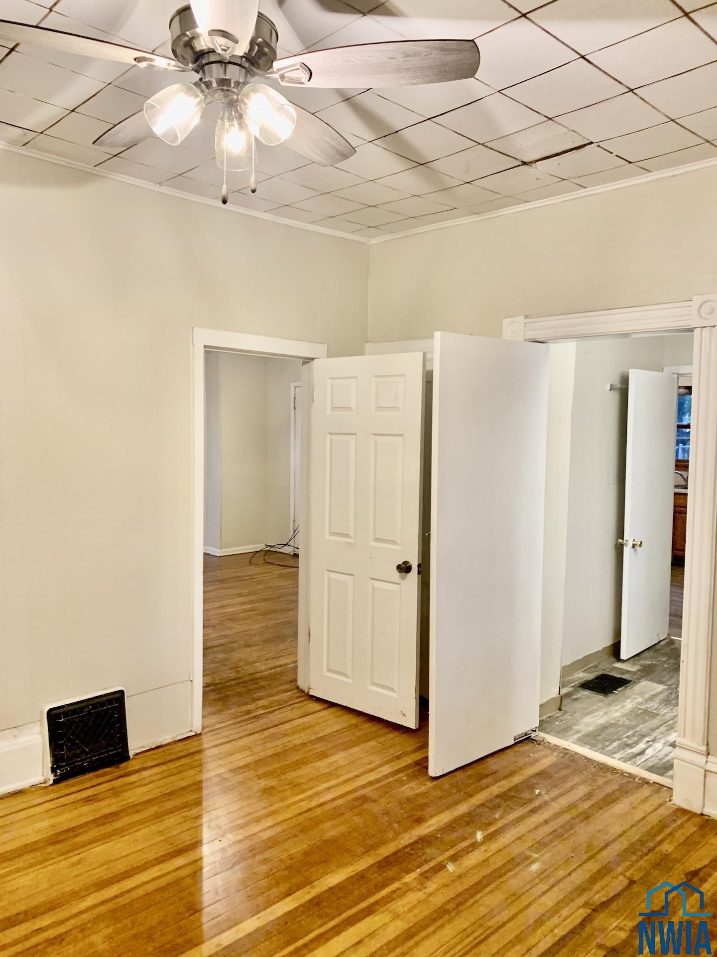 MLS #830107